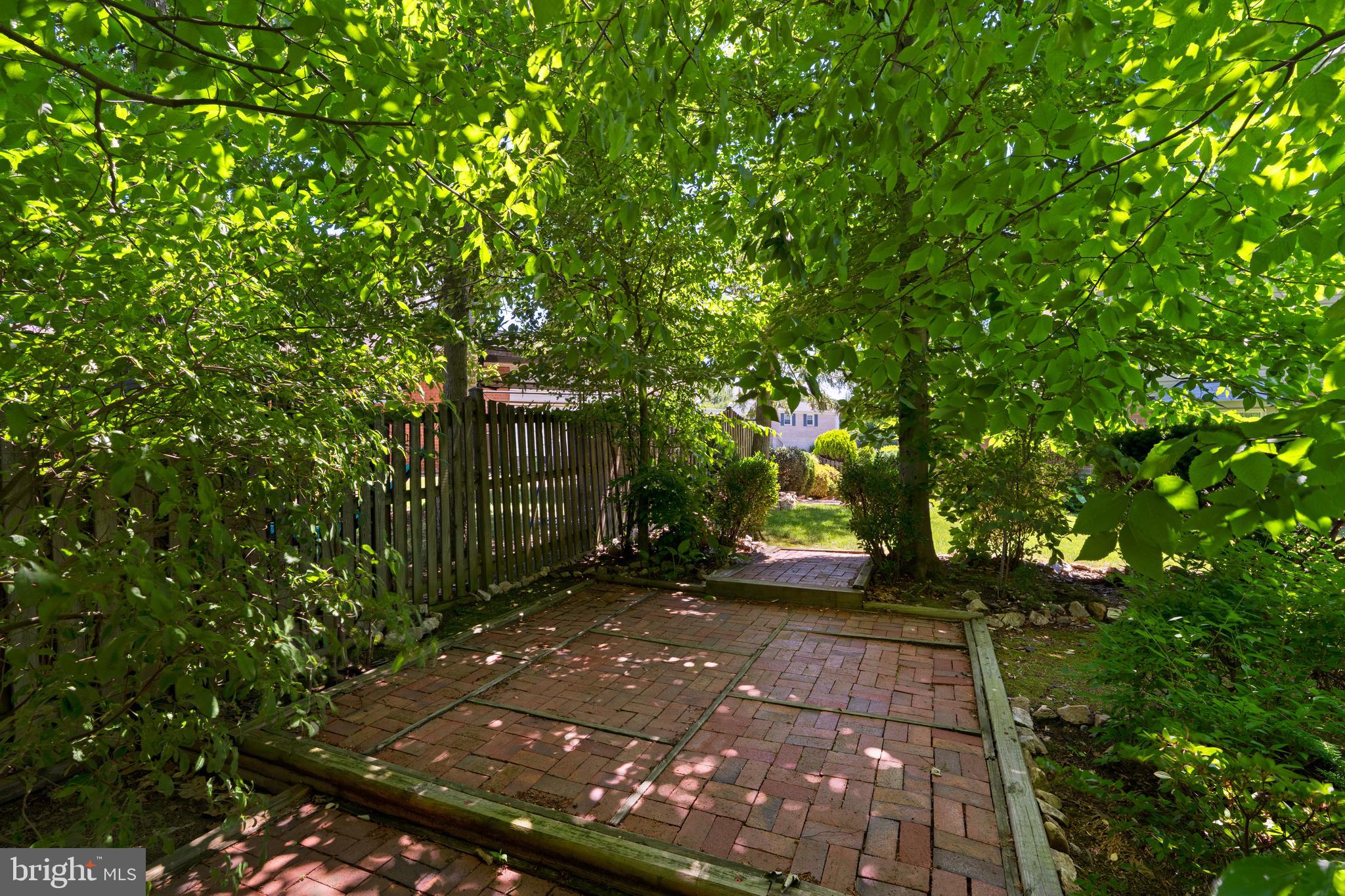 ORANGE HUNT ESTATES - Residential