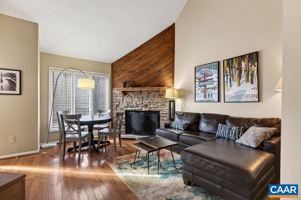 WINTERGREEN RESORT - Residential