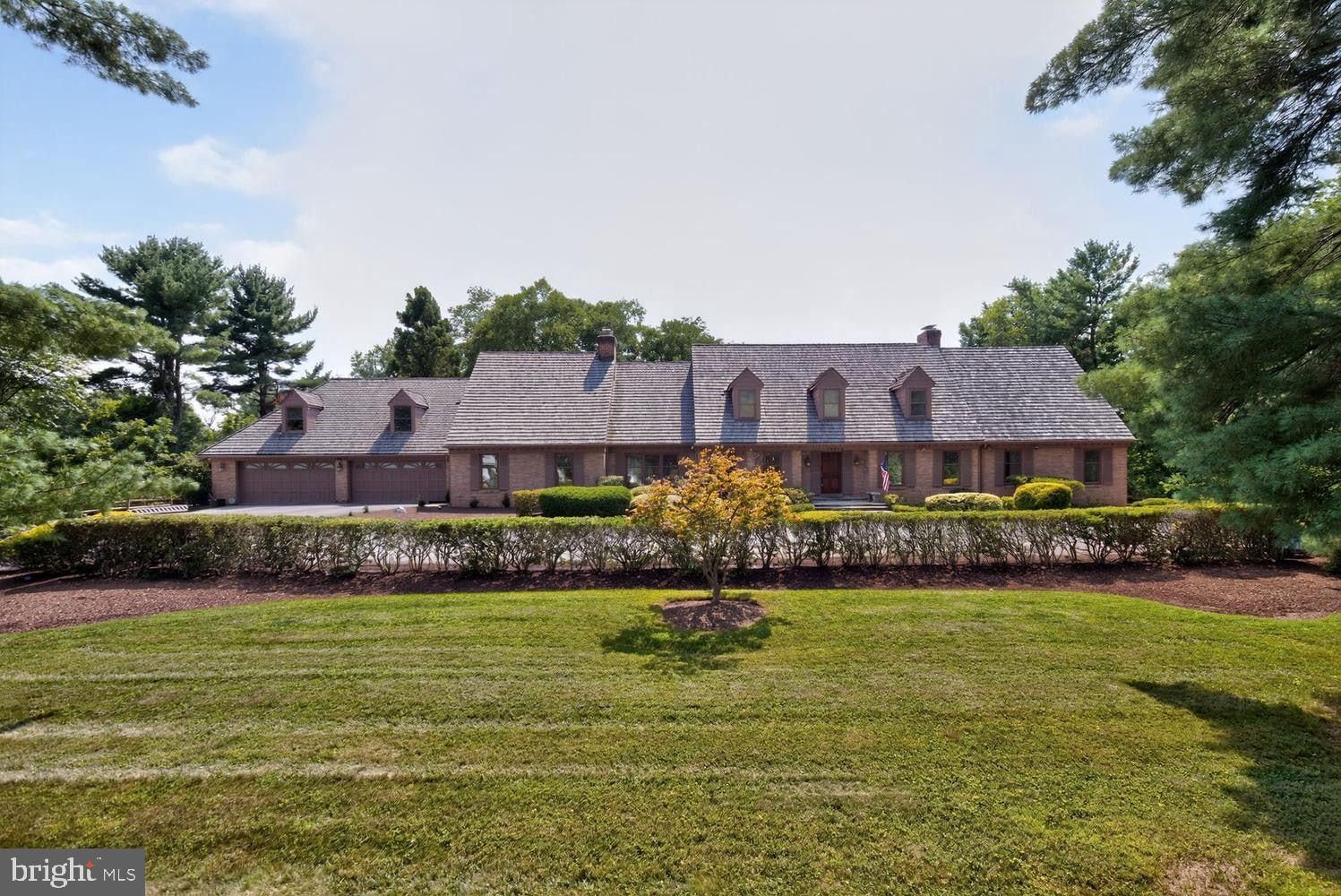 RIVER OAKS FARM - Residential