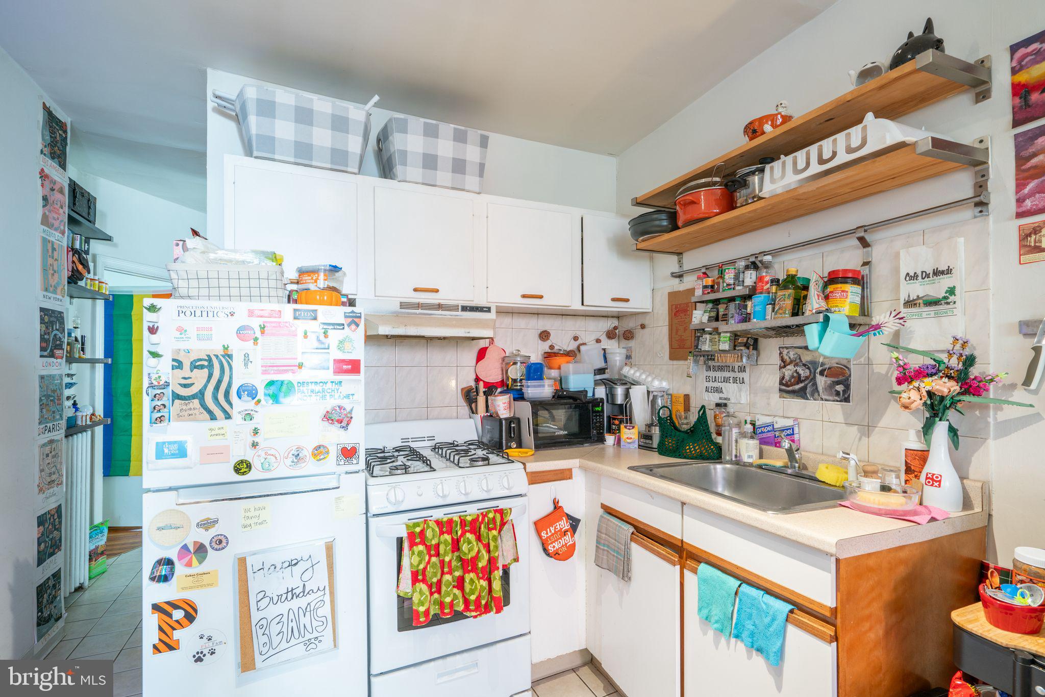 RITTENHOUSE SQUARE - Residential Income