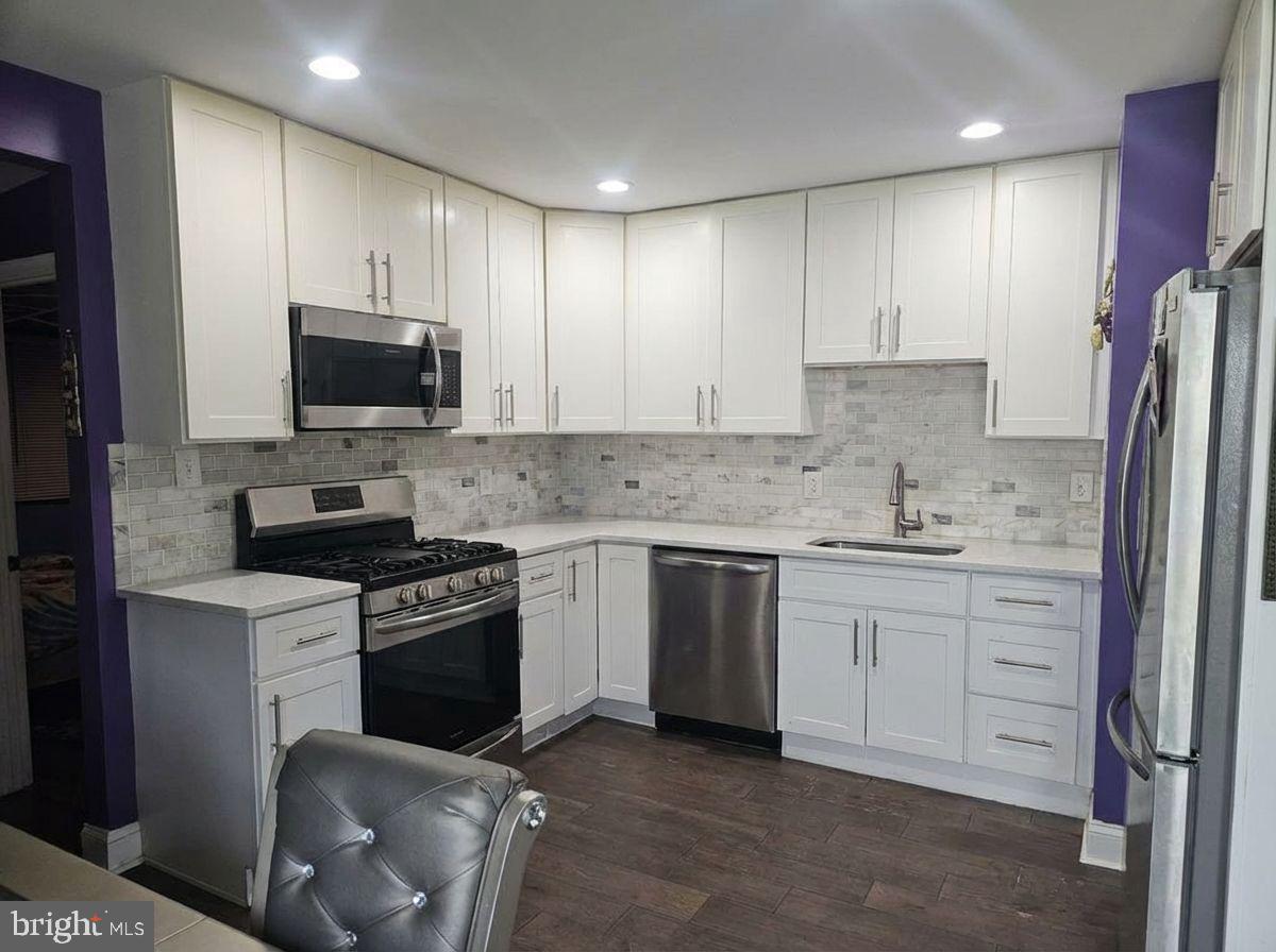 OXON HILL - Residential