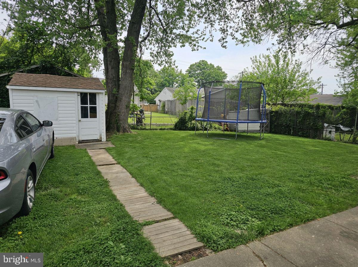 OXON HILL - Residential