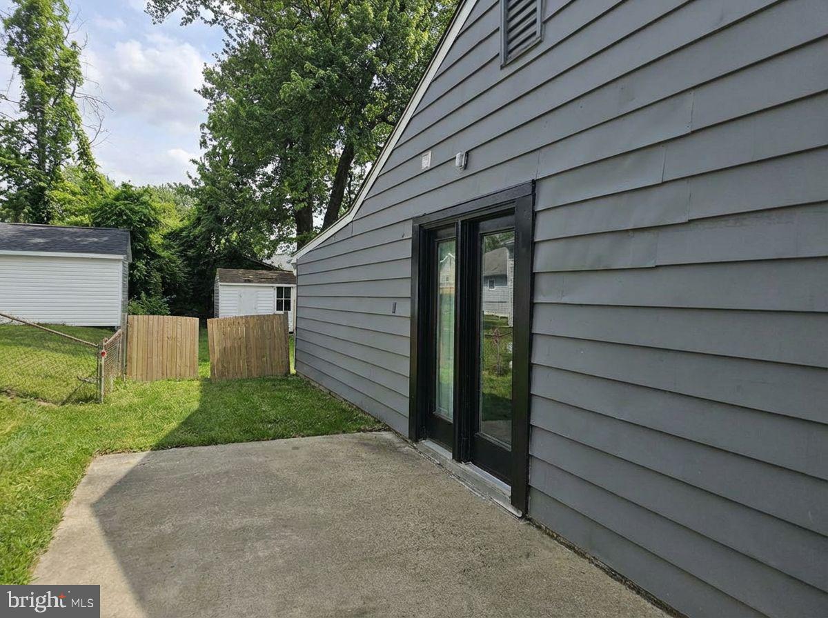 OXON HILL - Residential