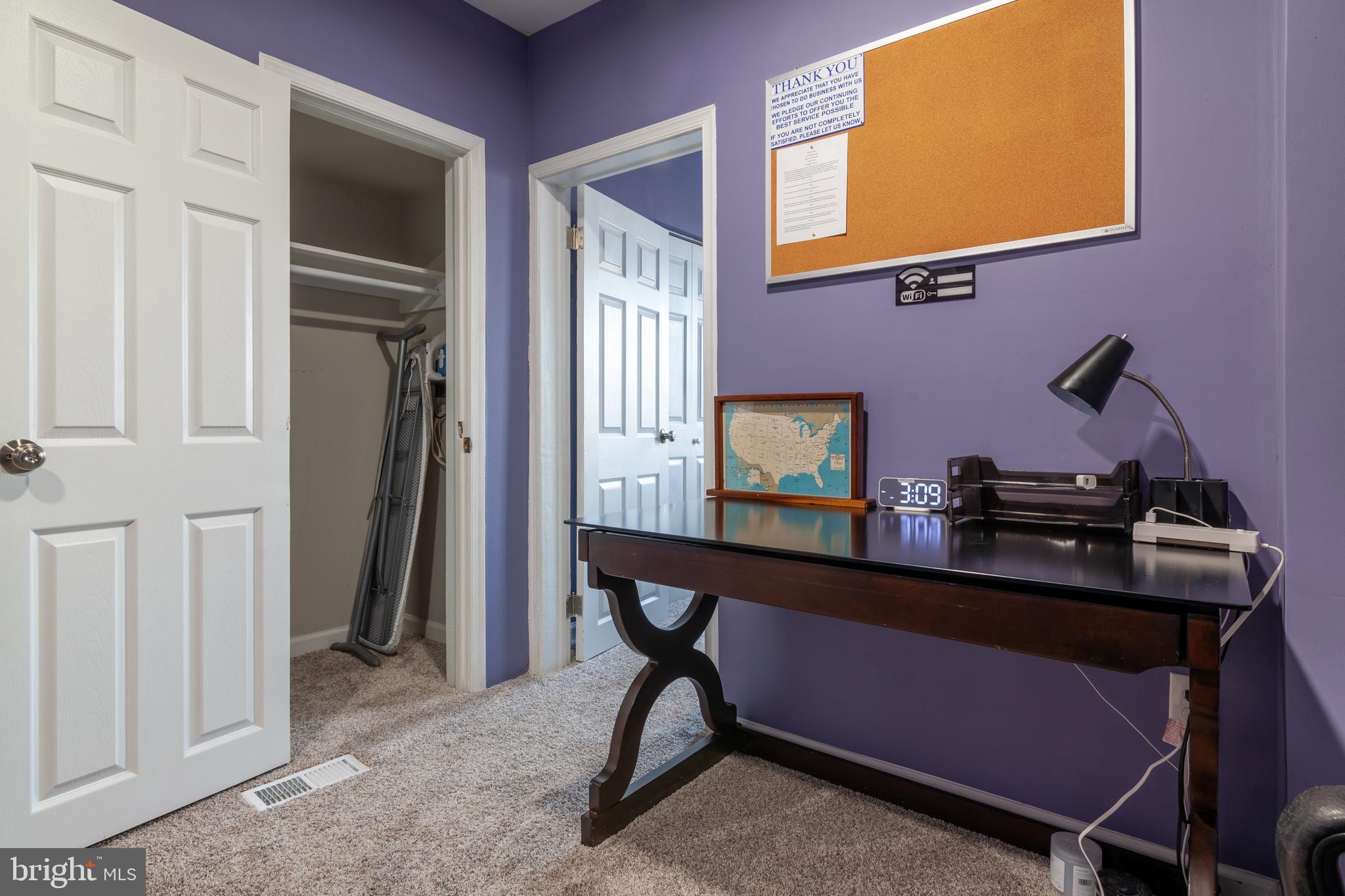ELLWOOD PARK - Residential