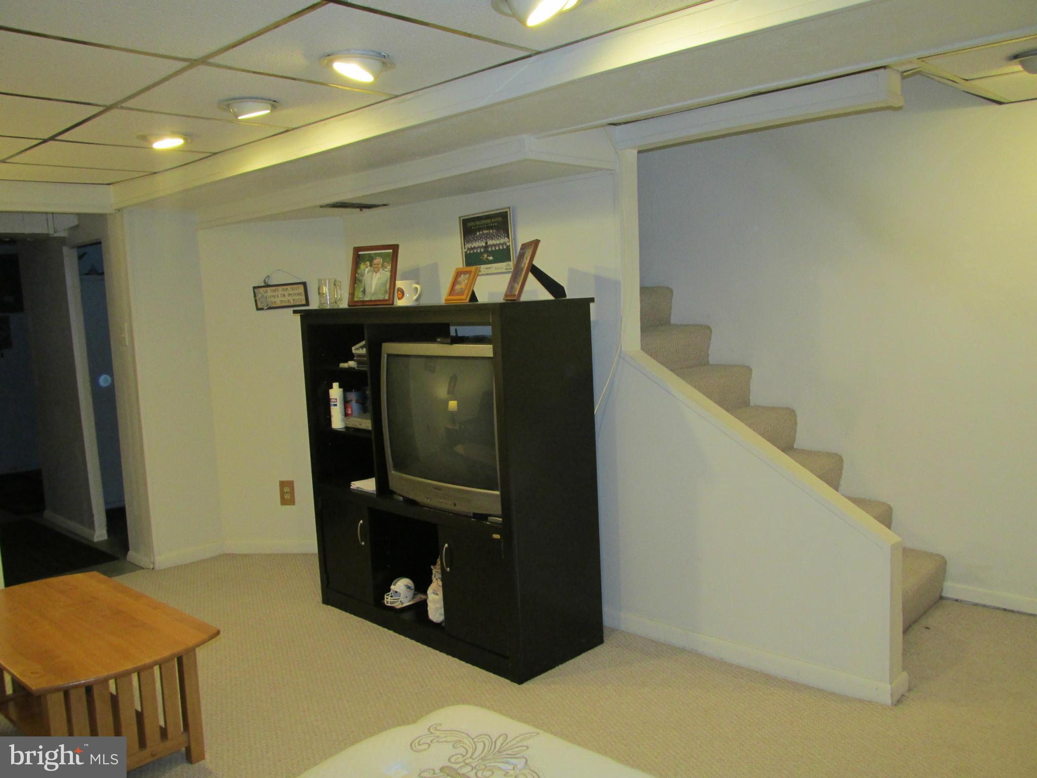 MERRITT HOMES - Residential