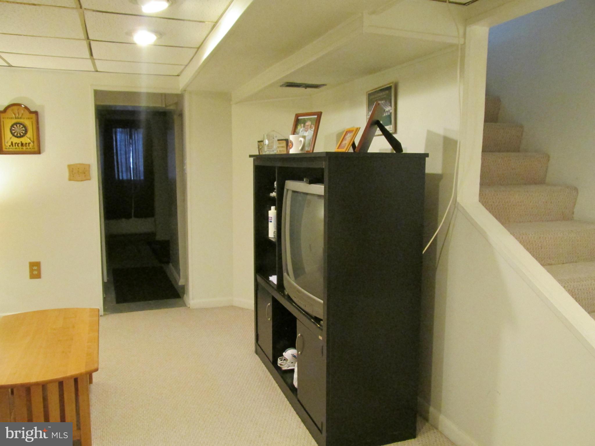 MERRITT HOMES - Residential