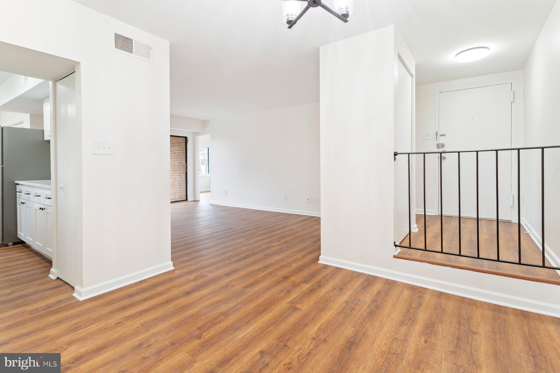 CHERRY GLEN CONDOS - Residential