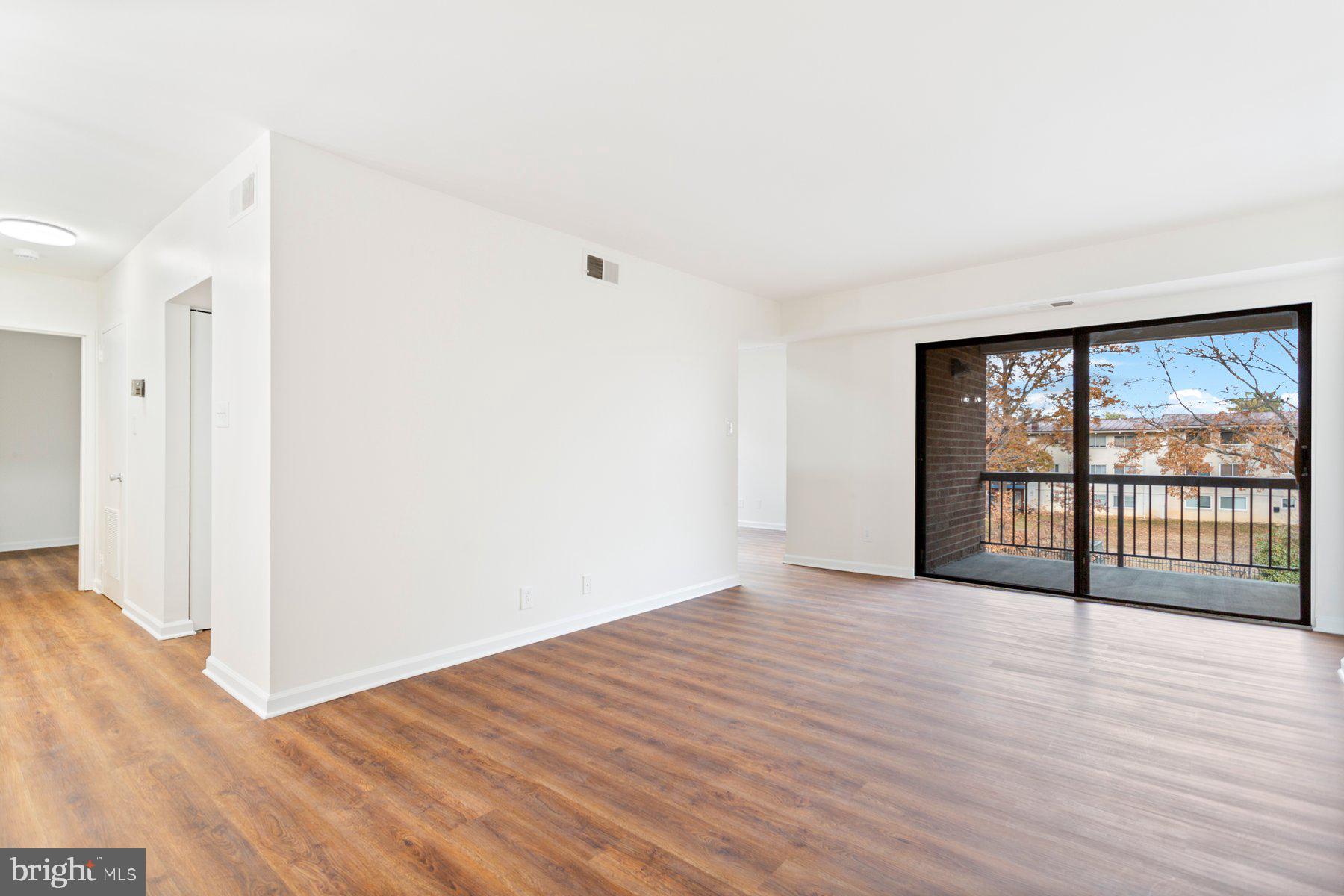 CHERRY GLEN CONDOS - Residential