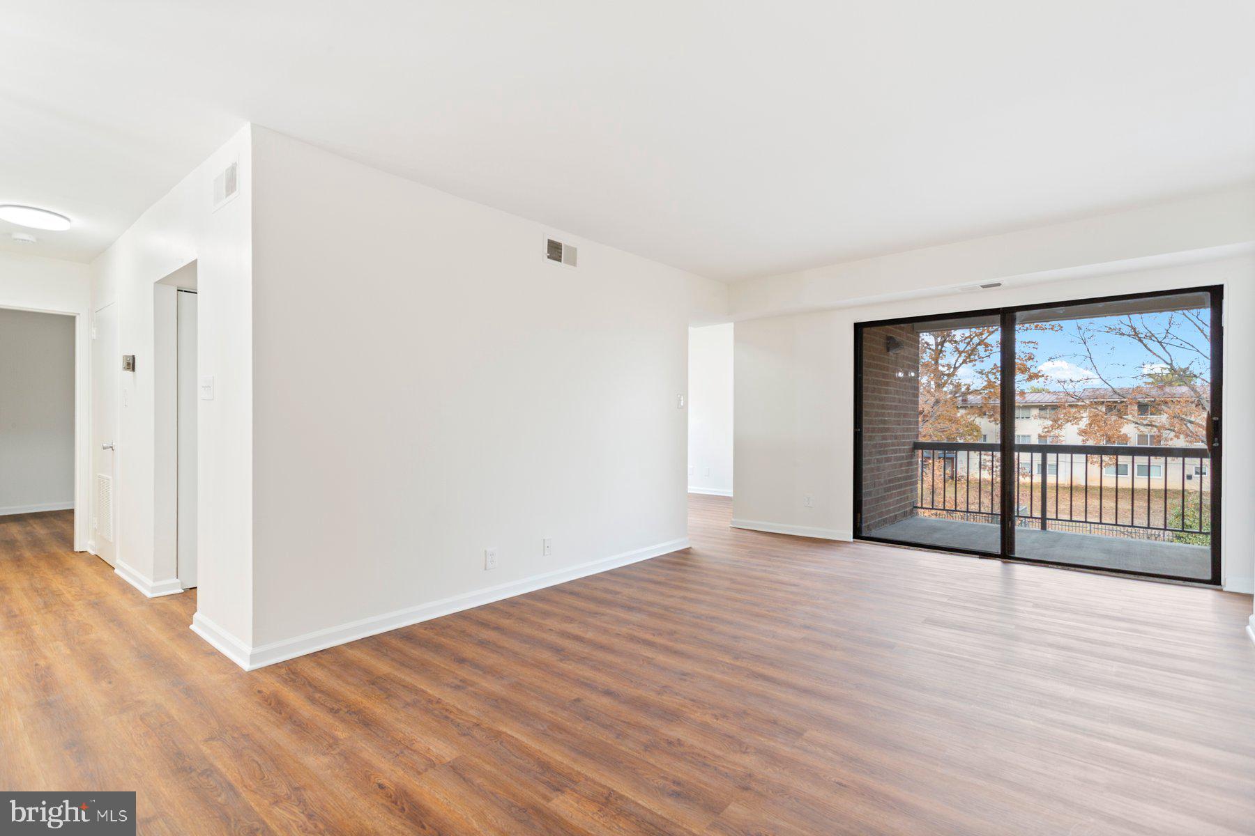 CHERRY GLEN CONDOS - Residential