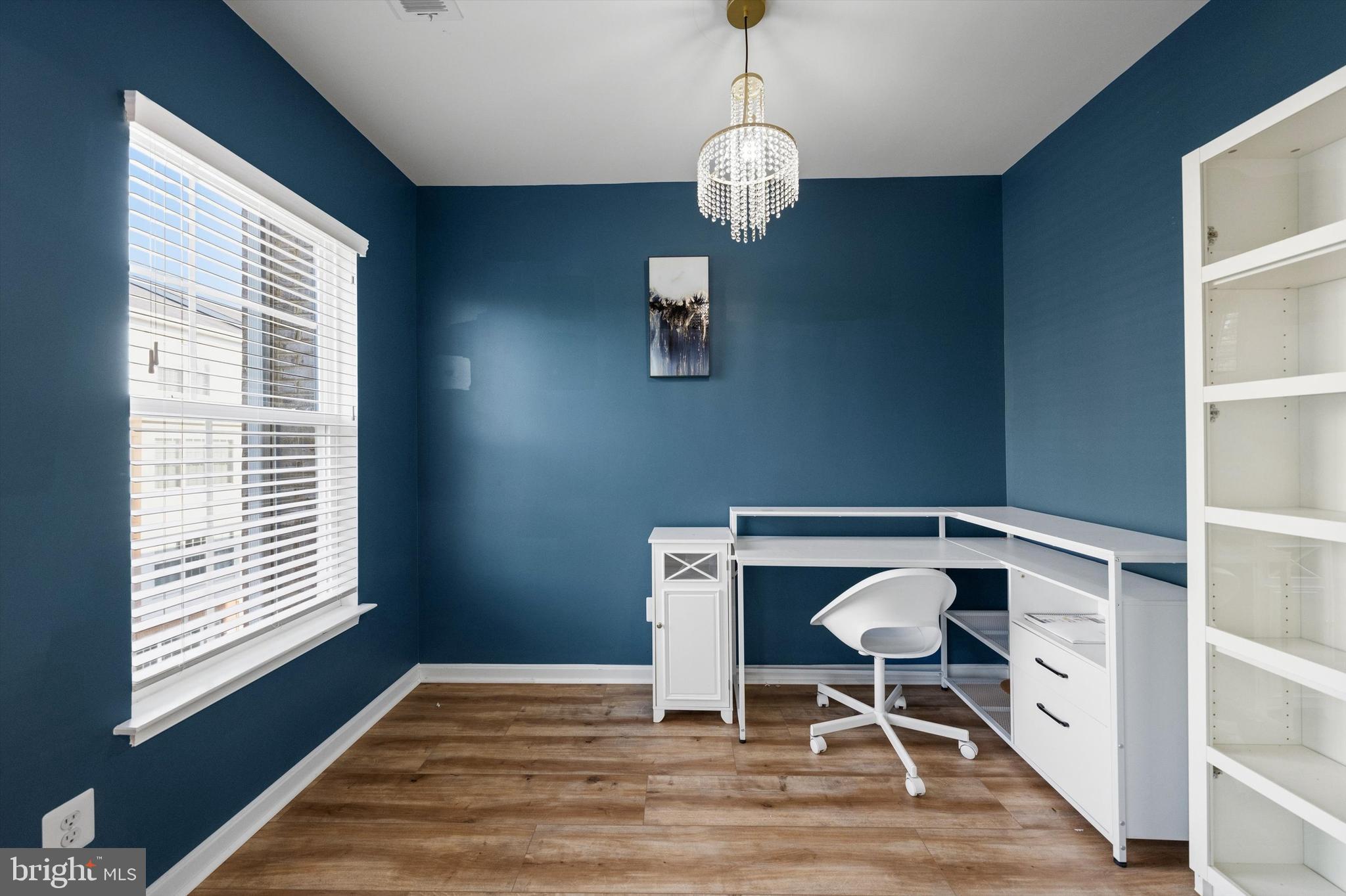 MARKET CENTER CONDOMINIUM - Residential