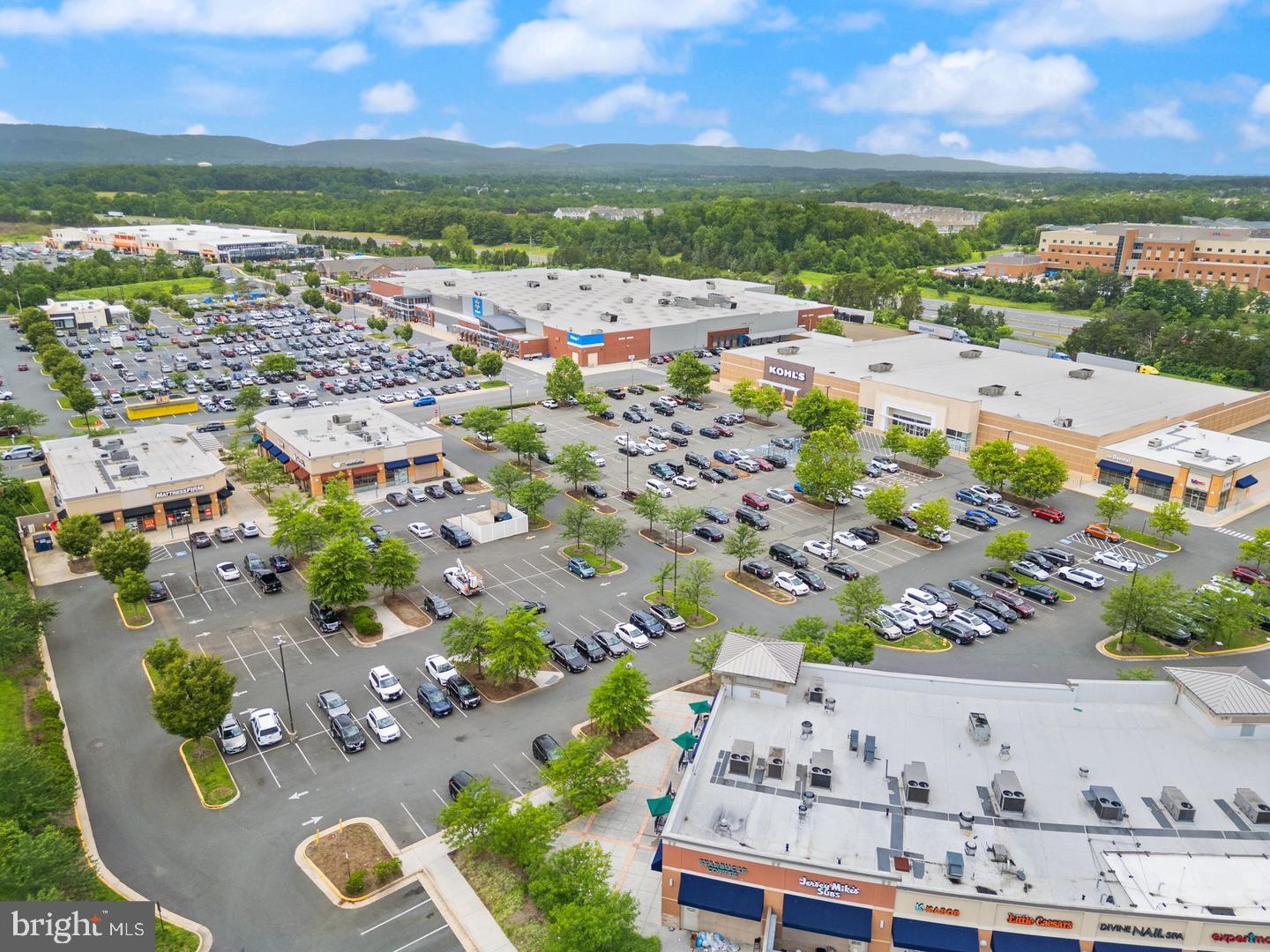 MARKET CENTER CONDOMINIUM - Residential
