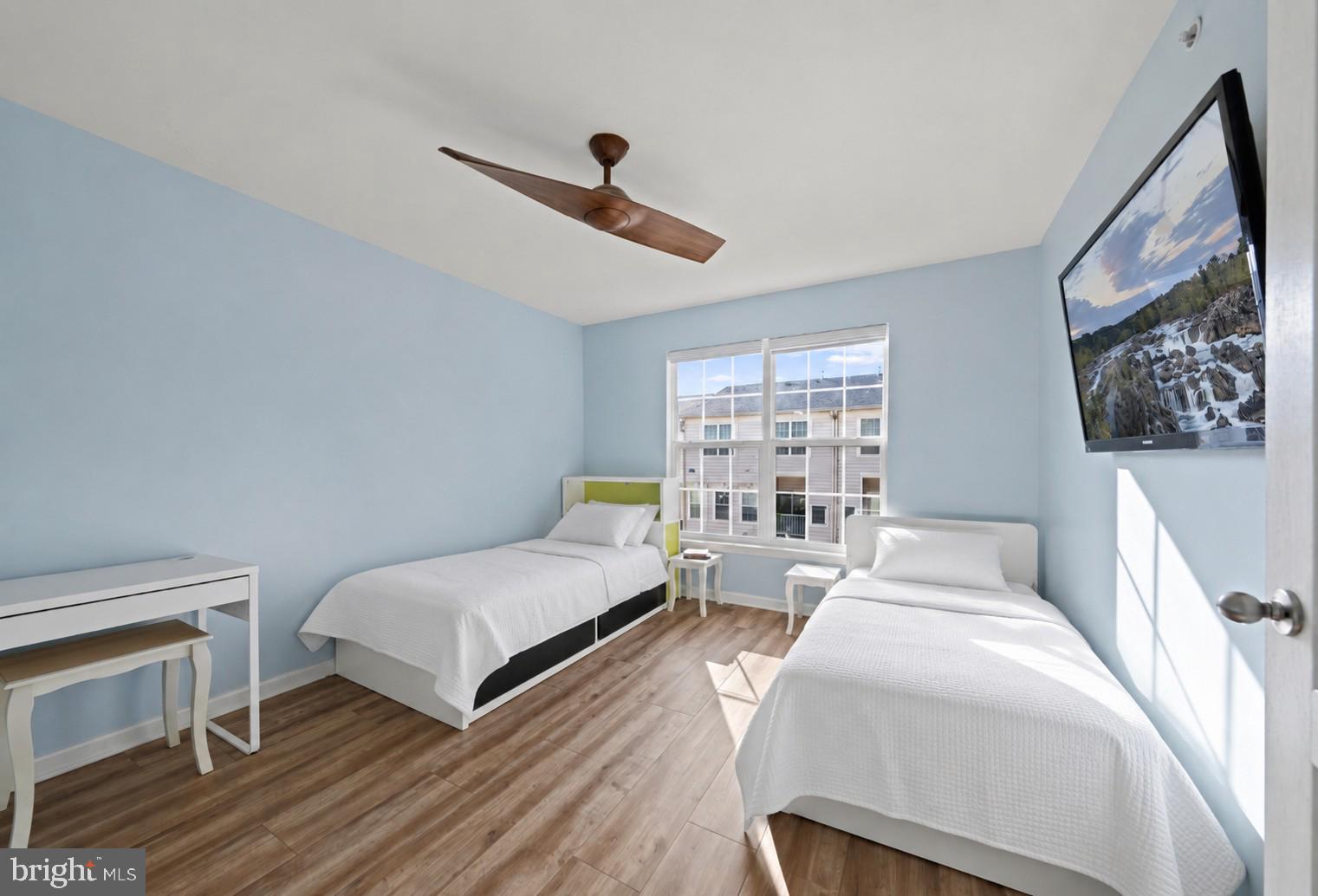 MARKET CENTER CONDOMINIUM - Residential