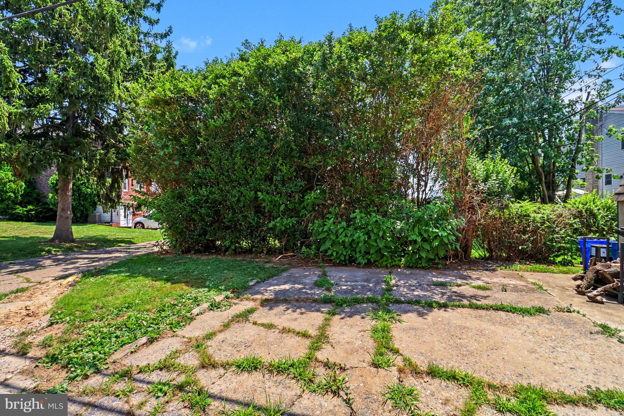BRIARCLIFFE - Residential