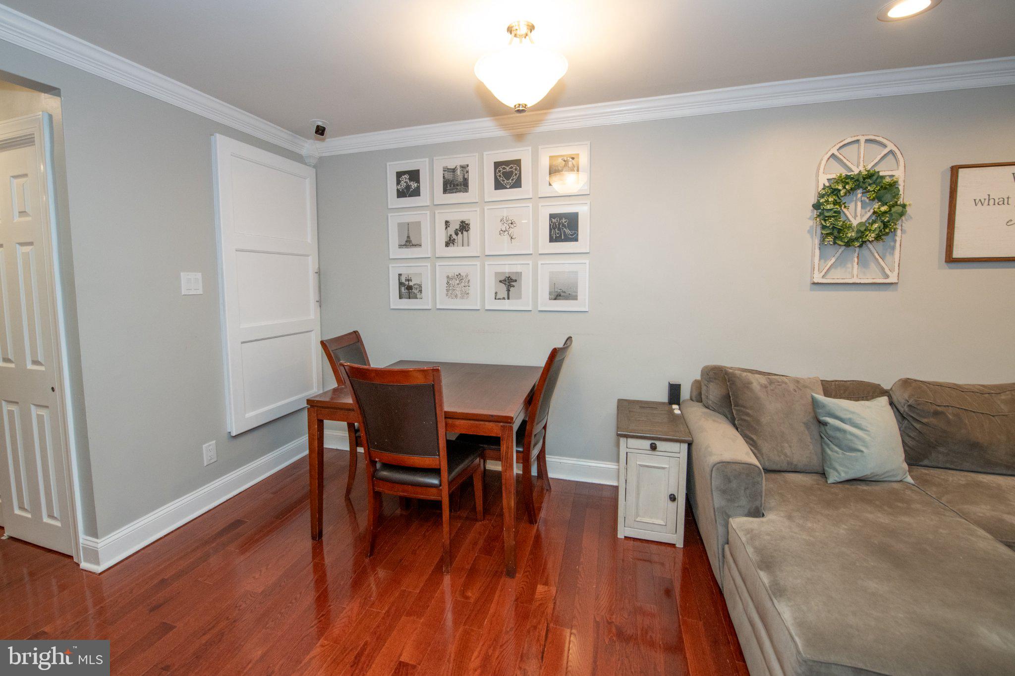 BELLS CORNER - Residential