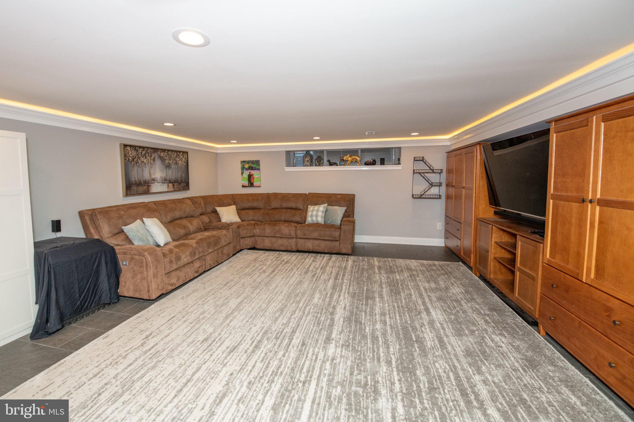 BELLS CORNER - Residential