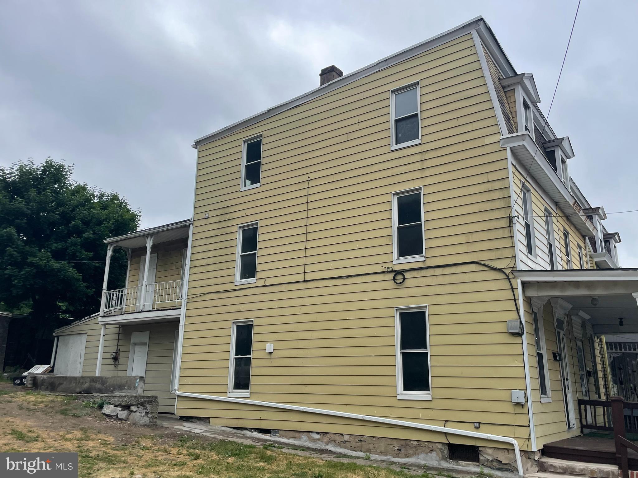 STEELTON BOROUGH - Residential