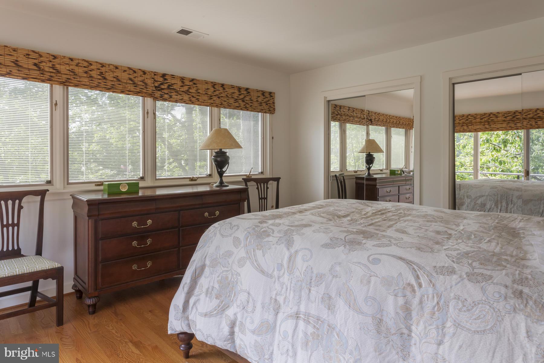 EASTPORT - Residential