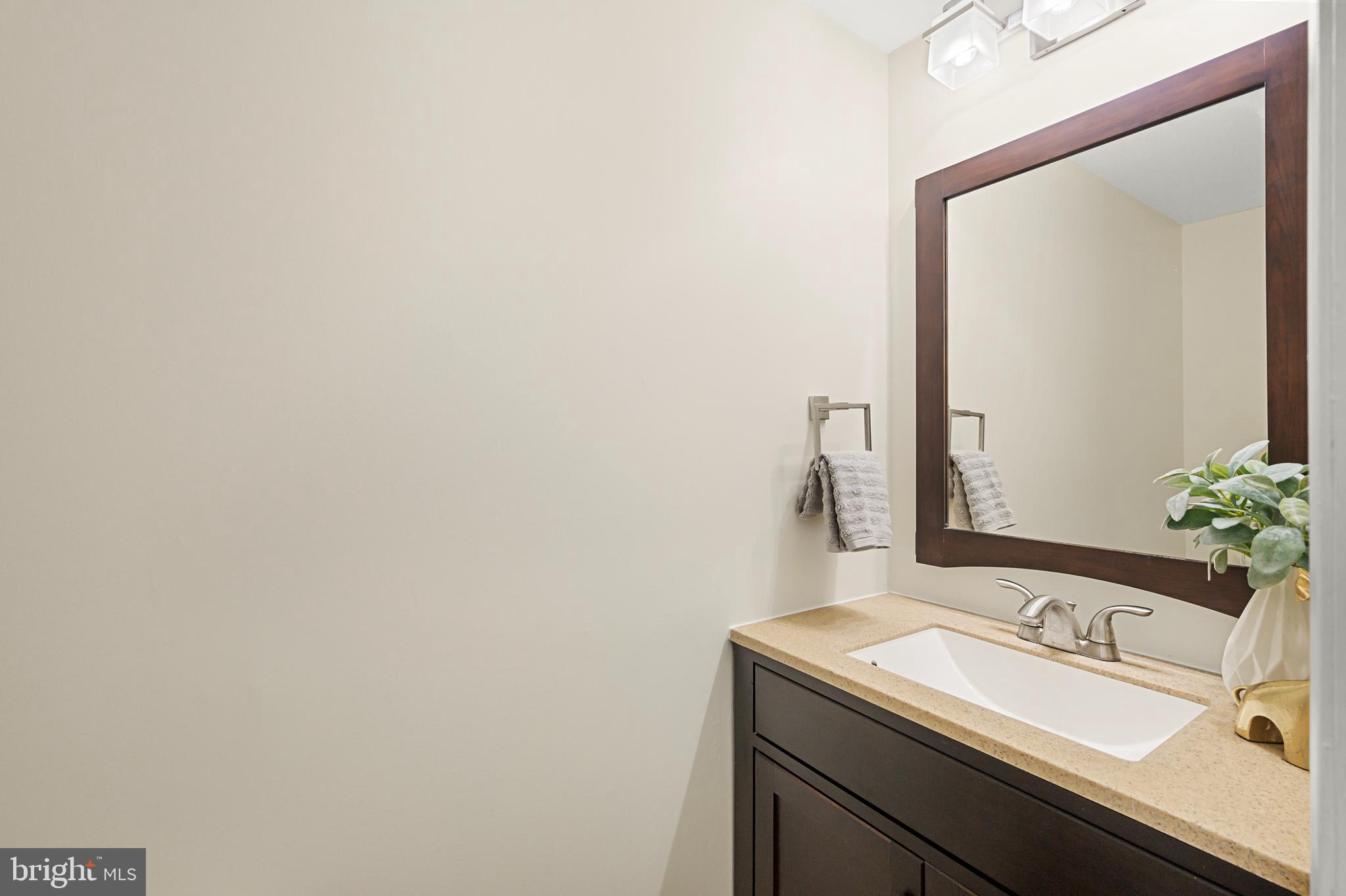 PINECREST HEIGHTS - Residential