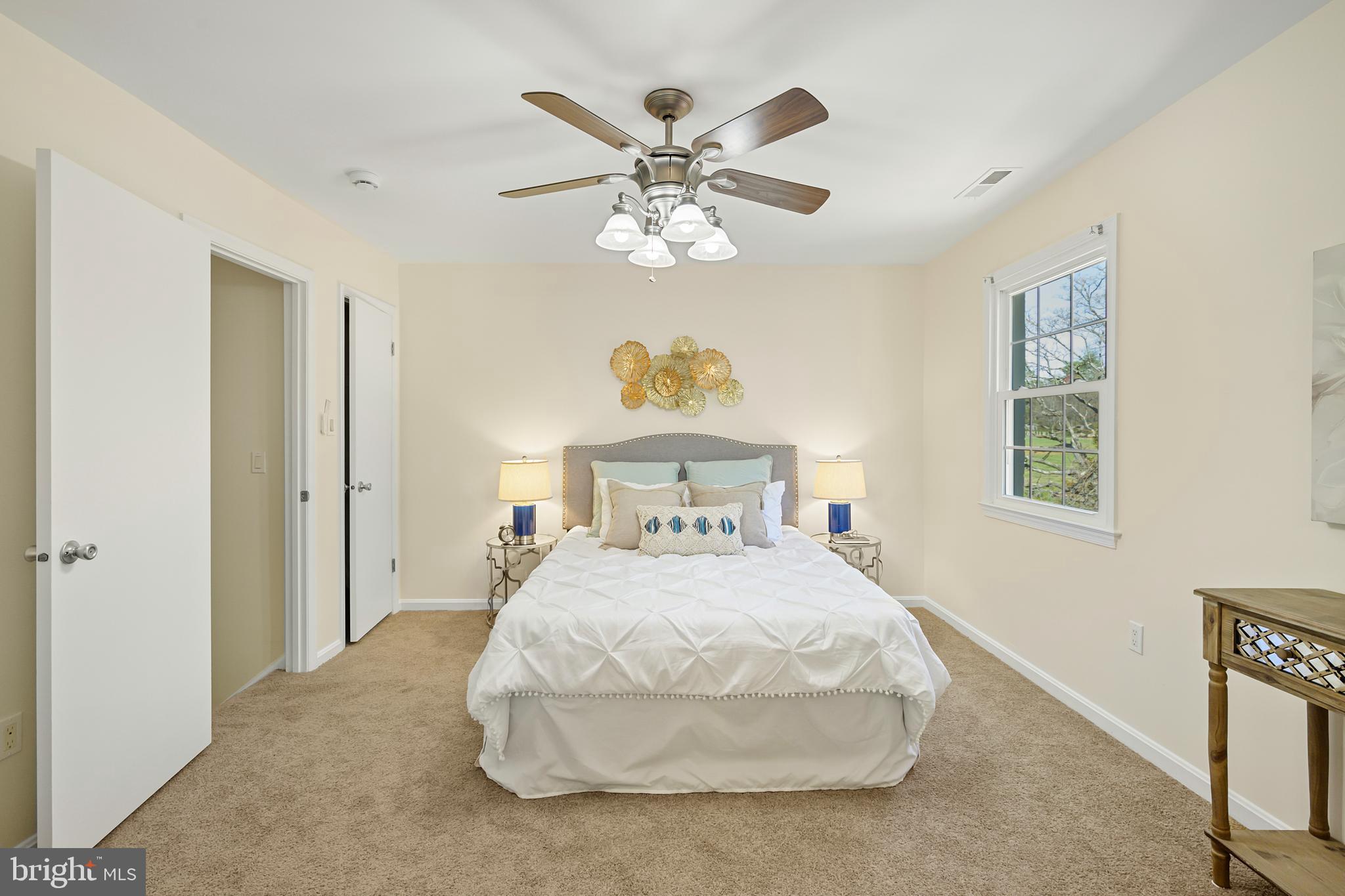 PINECREST HEIGHTS - Residential