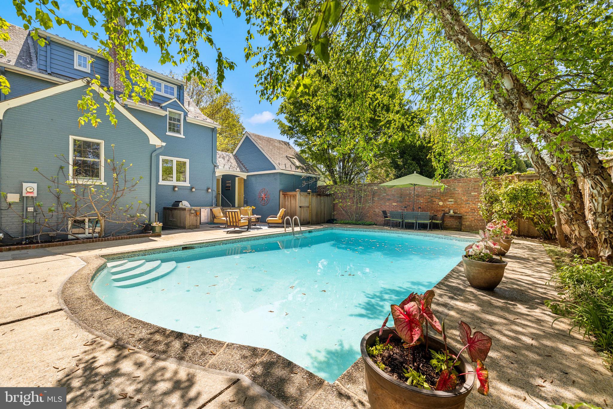 JEFFERSON PARK - Residential