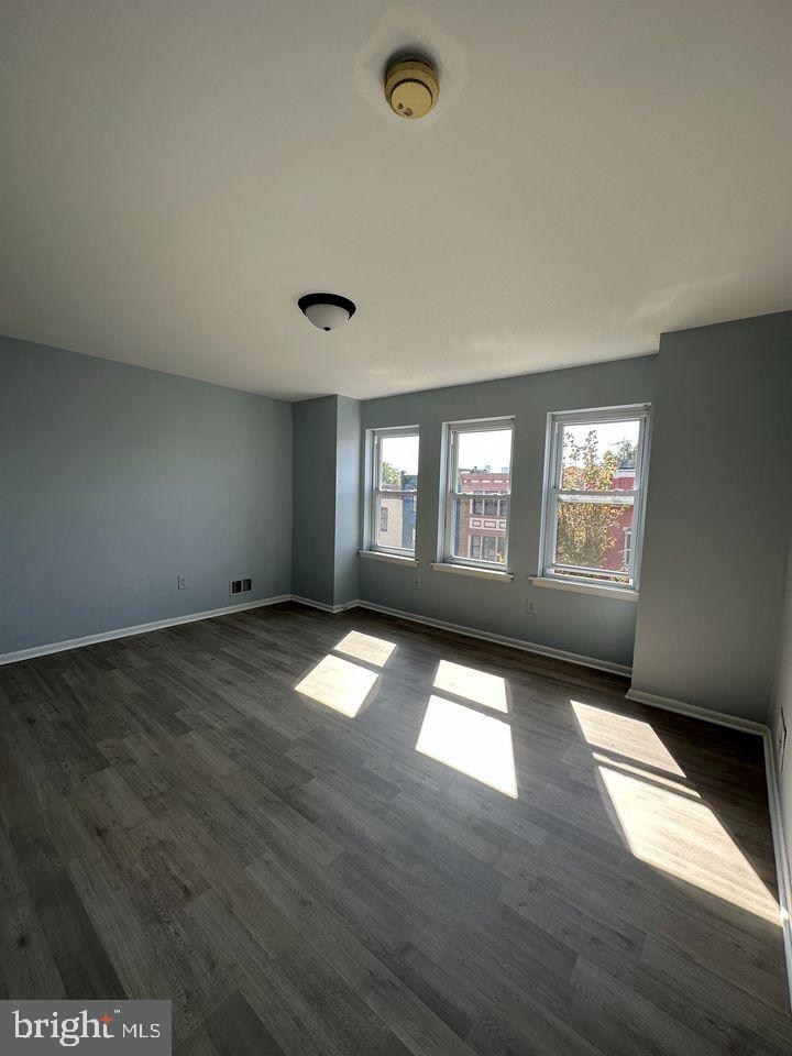 STRAWBERRY MANSION - Residential Income