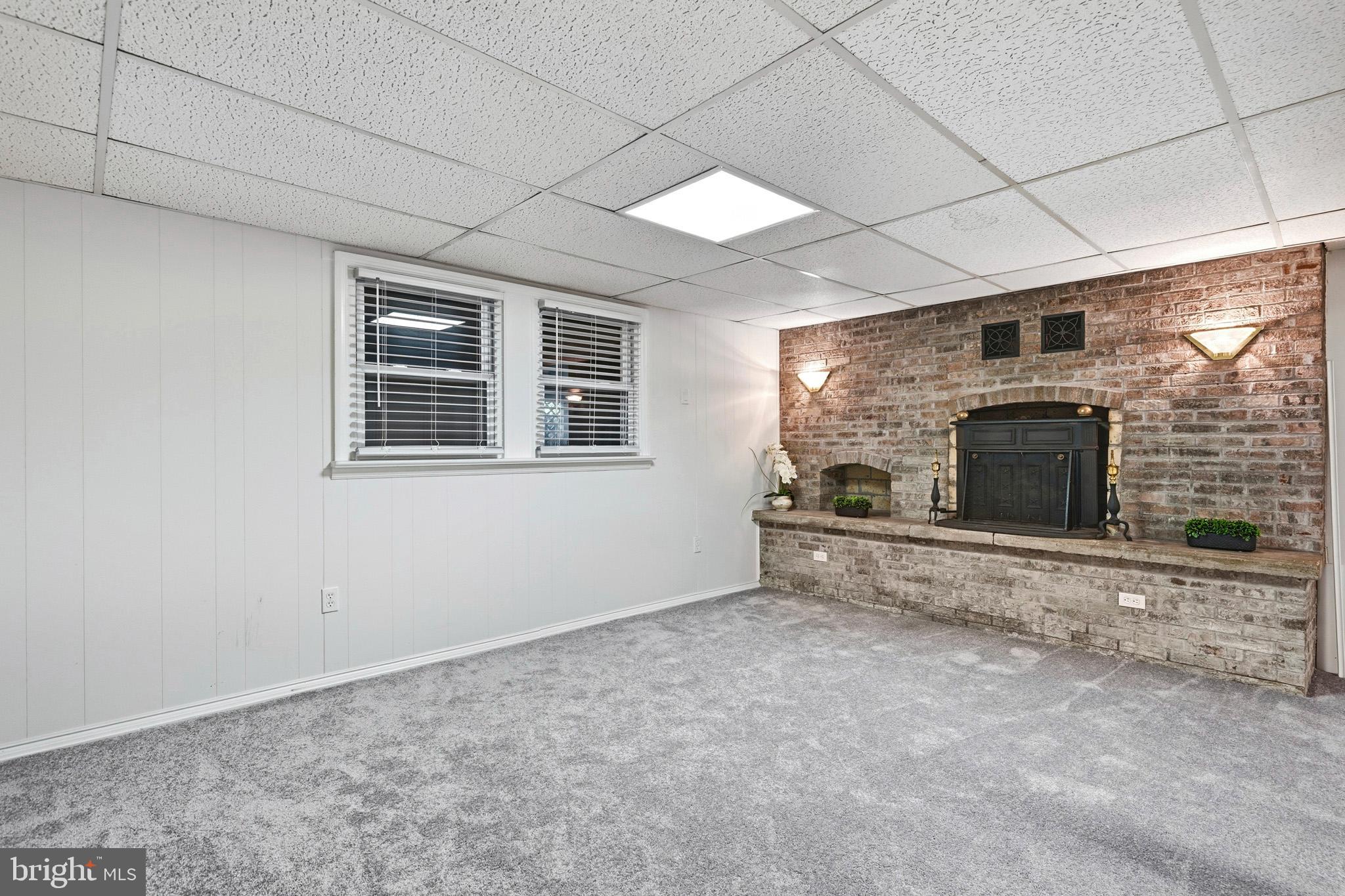 CAVALIER COUNTRY - Residential