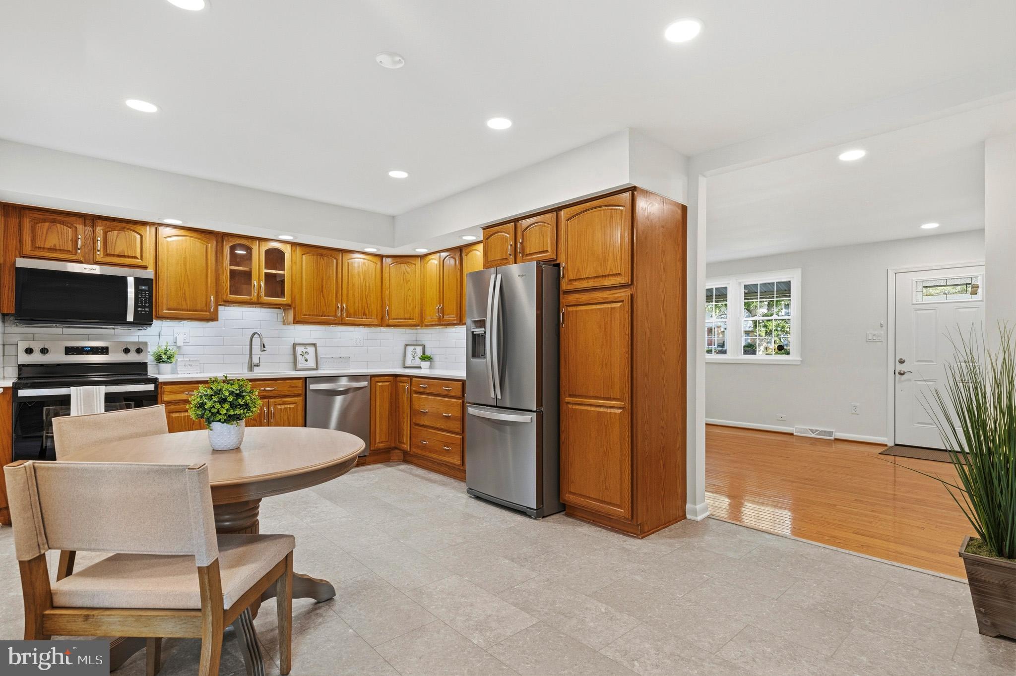 CAVALIER COUNTRY - Residential
