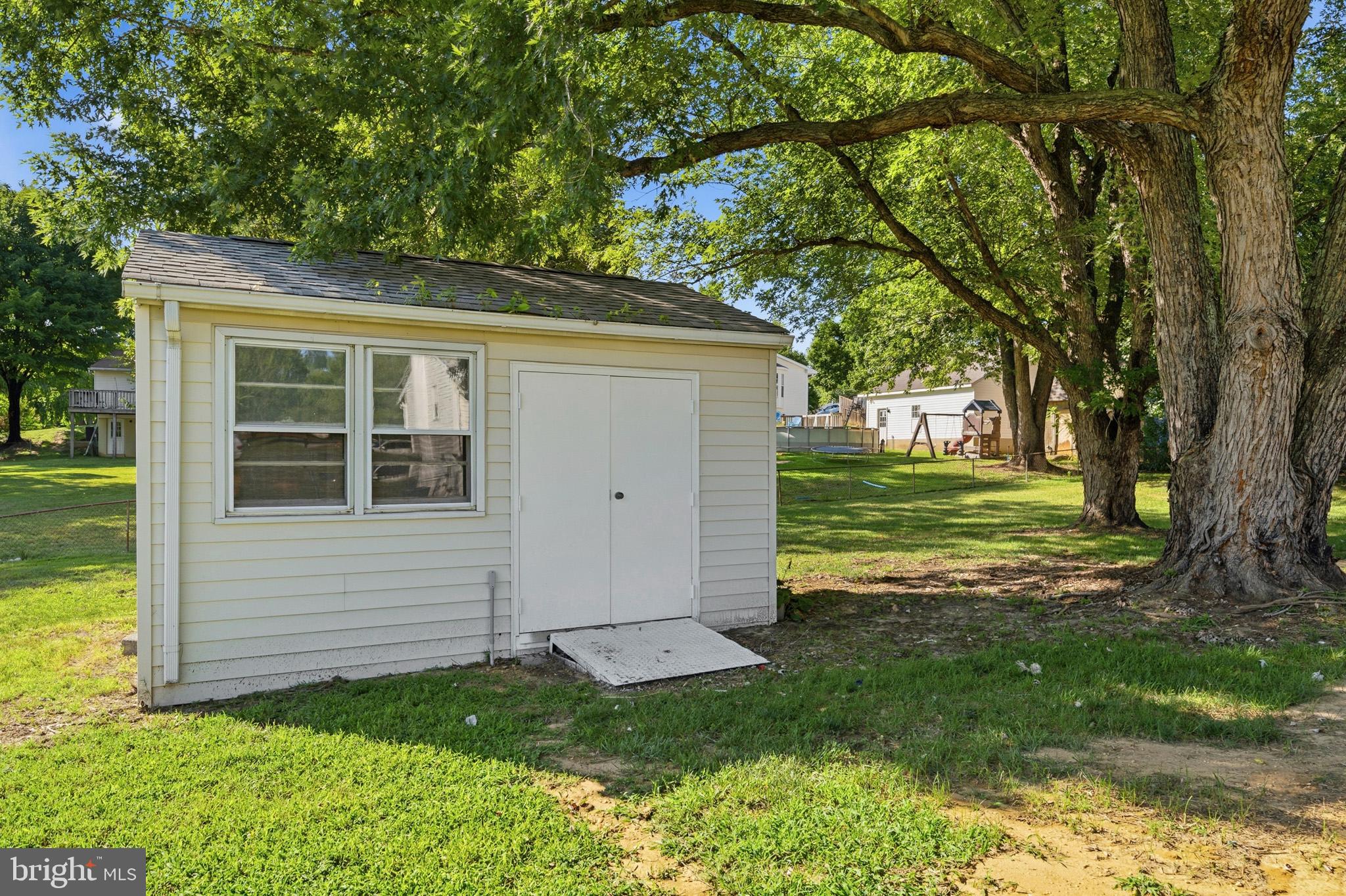 CAVALIER COUNTRY - Residential
