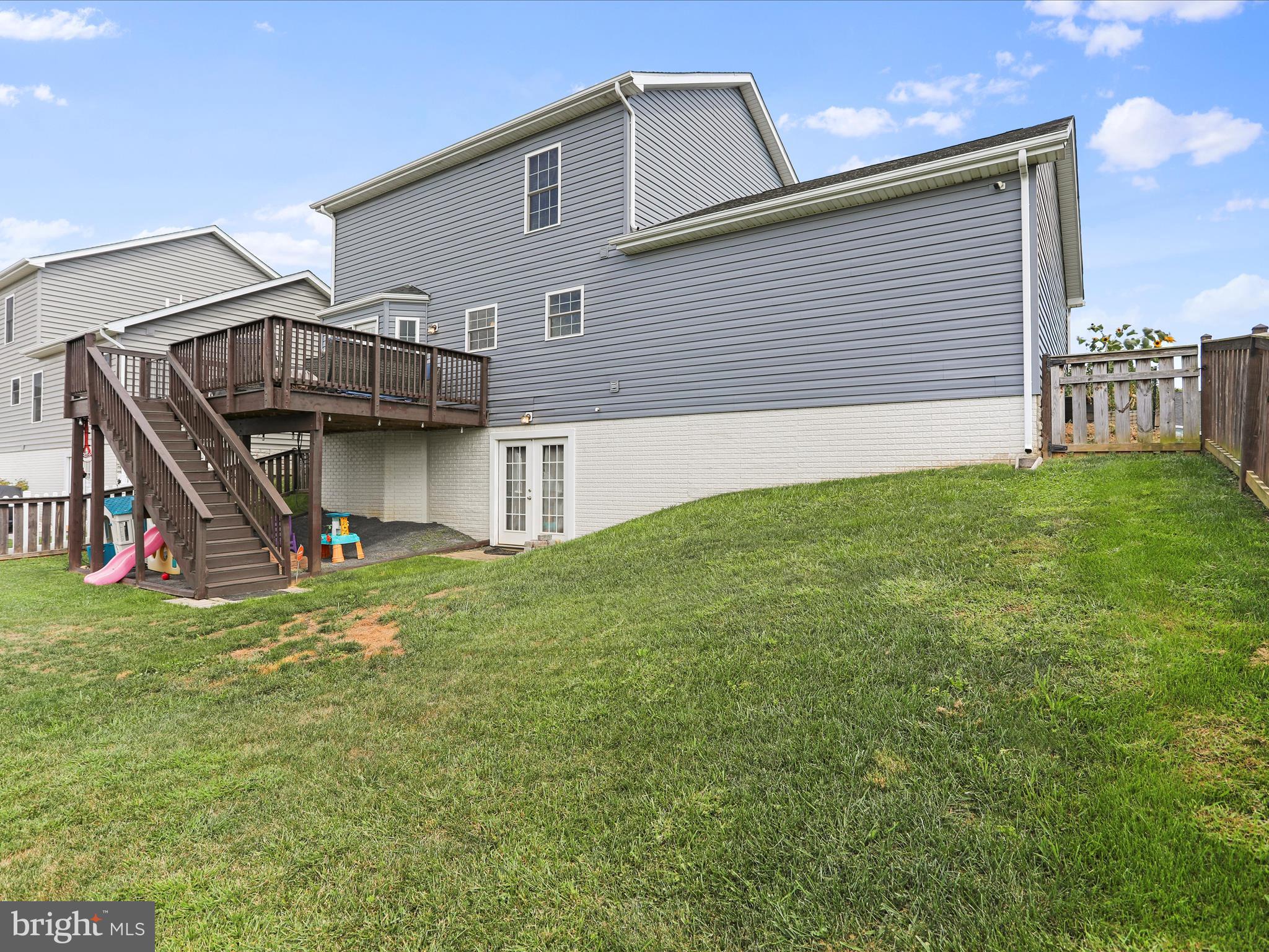 RED HILL - Residential