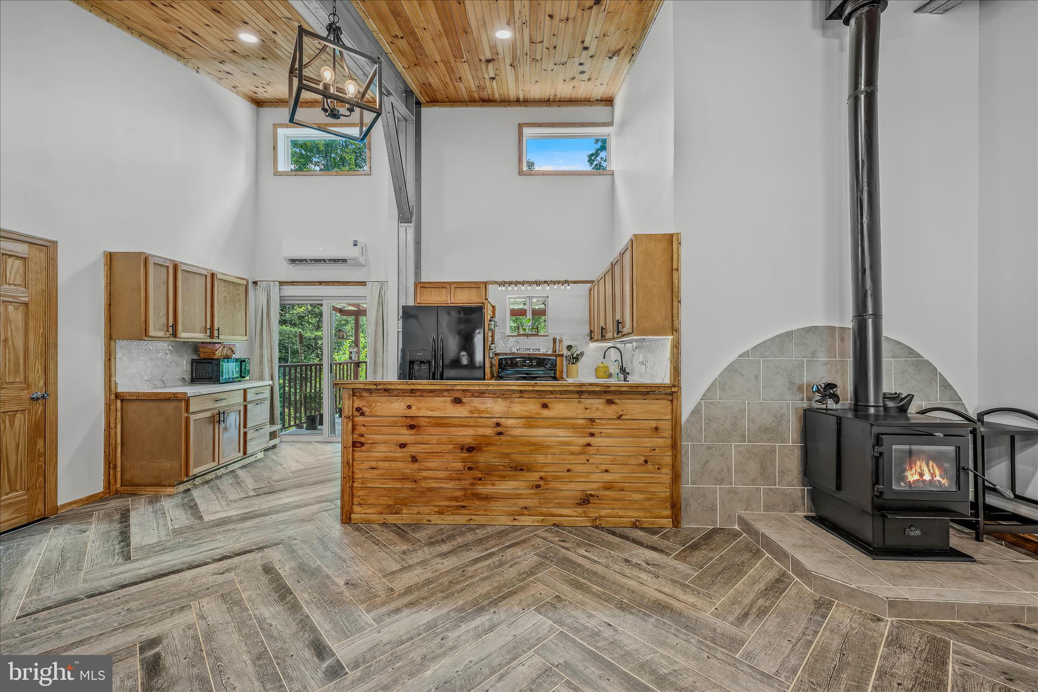 HAPPY VALLEY RETREAT - Residential