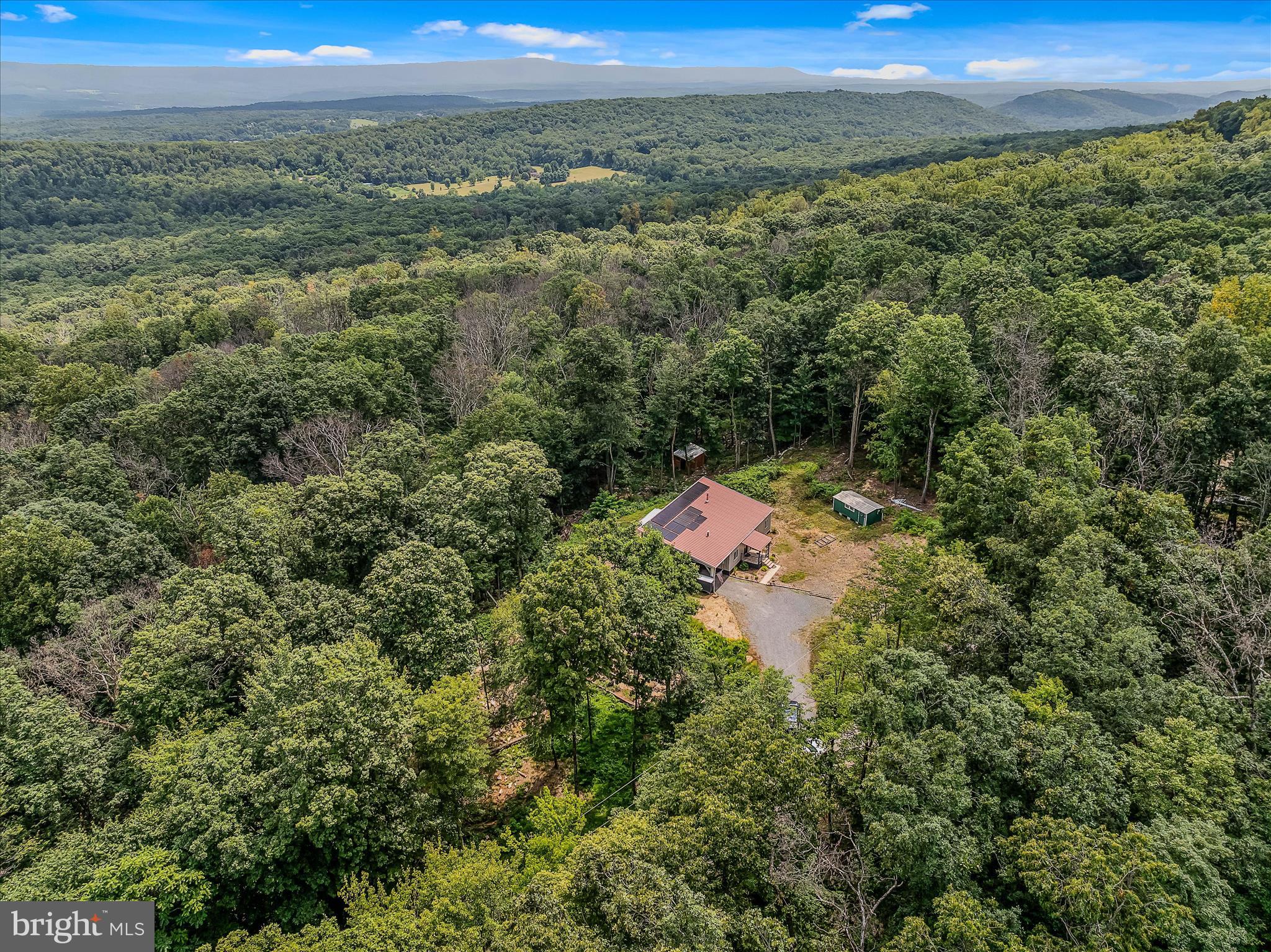 HAPPY VALLEY RETREAT - Residential