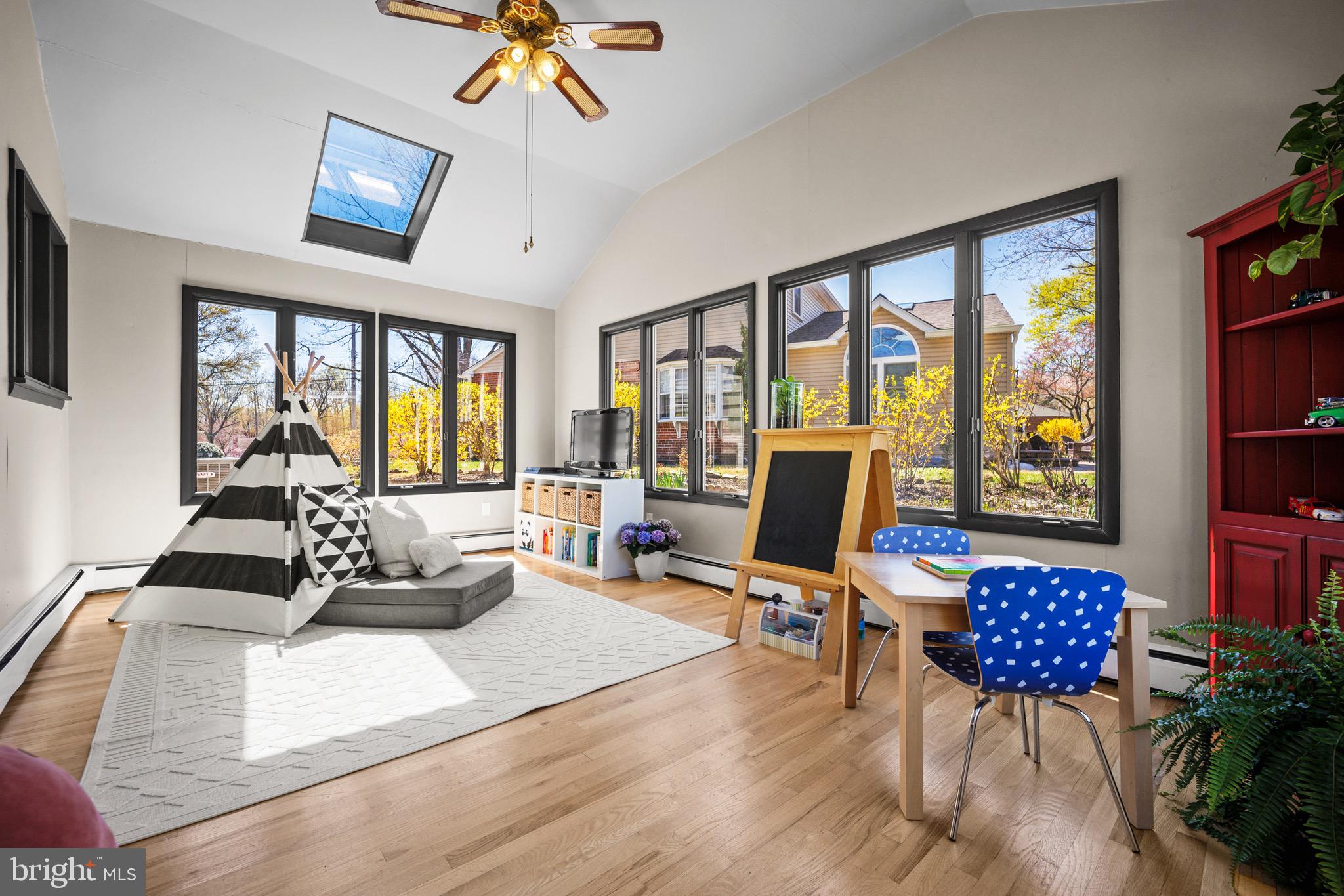BEATTY WOODS - Residential