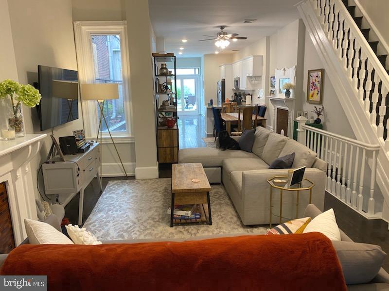 FAIRMOUNT - Residential Lease