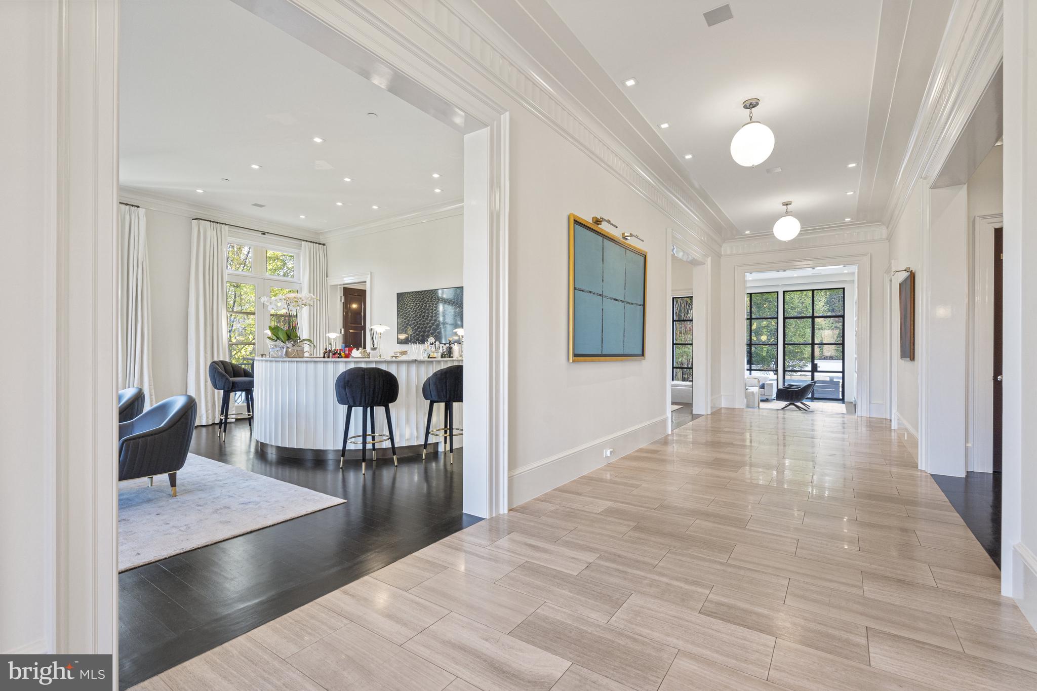PHILLIPS PARK - Residential
