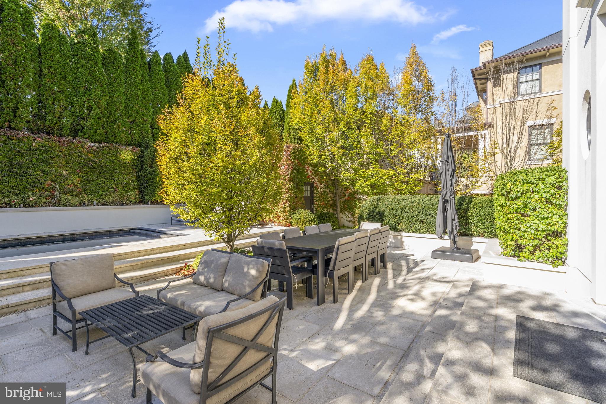 PHILLIPS PARK - Residential