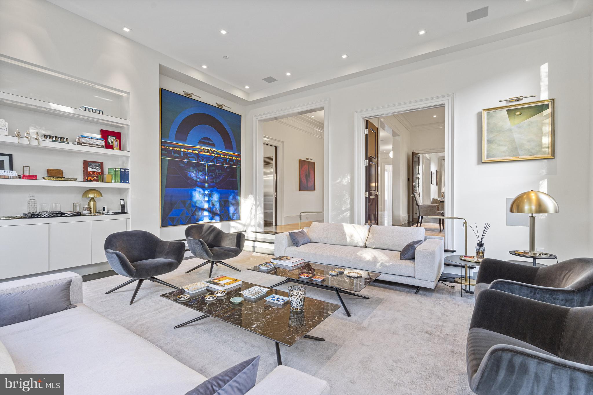 PHILLIPS PARK - Residential