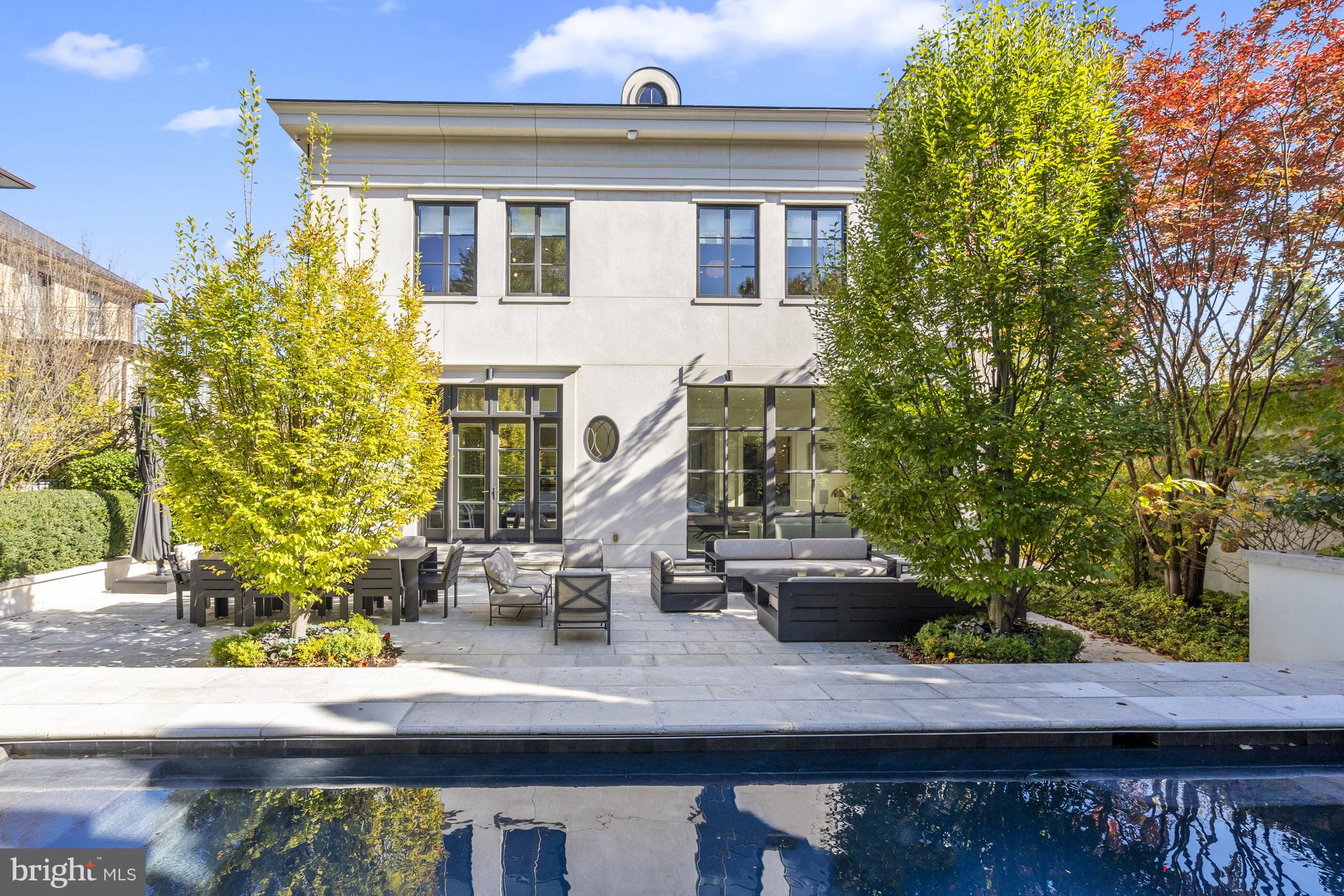 PHILLIPS PARK - Residential