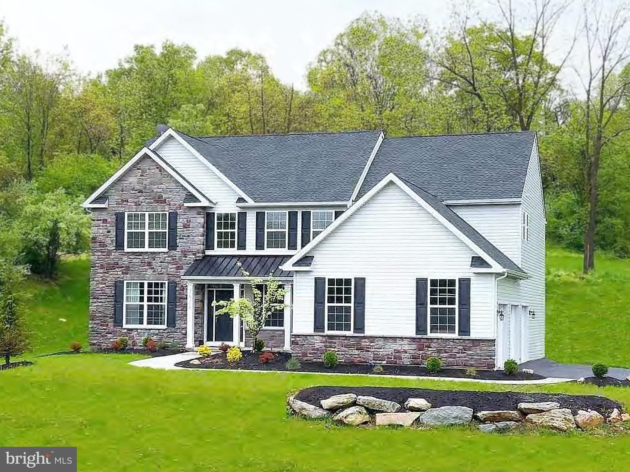 FOX RUN ESTATES - Residential