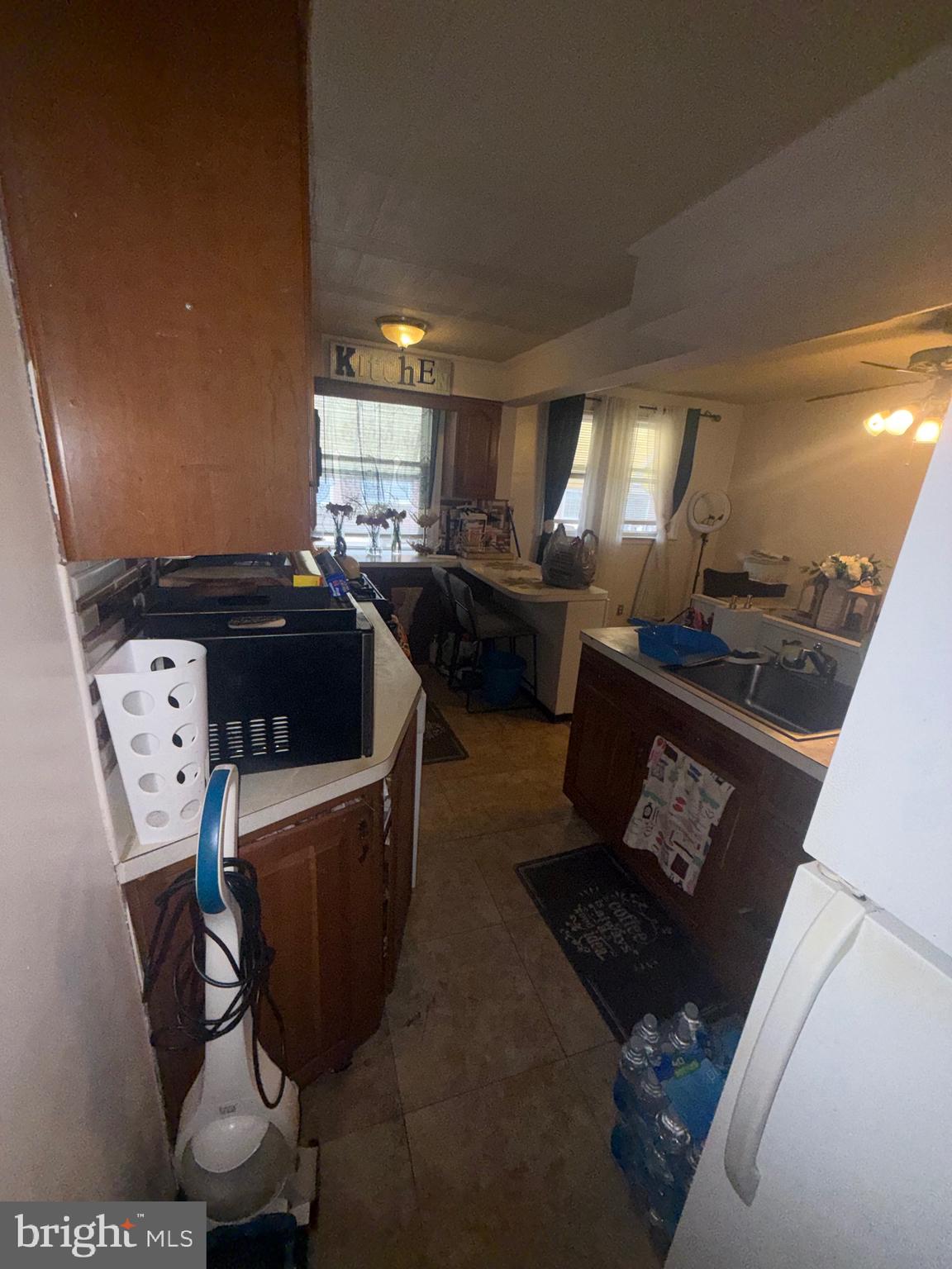 LAWNCREST - Residential