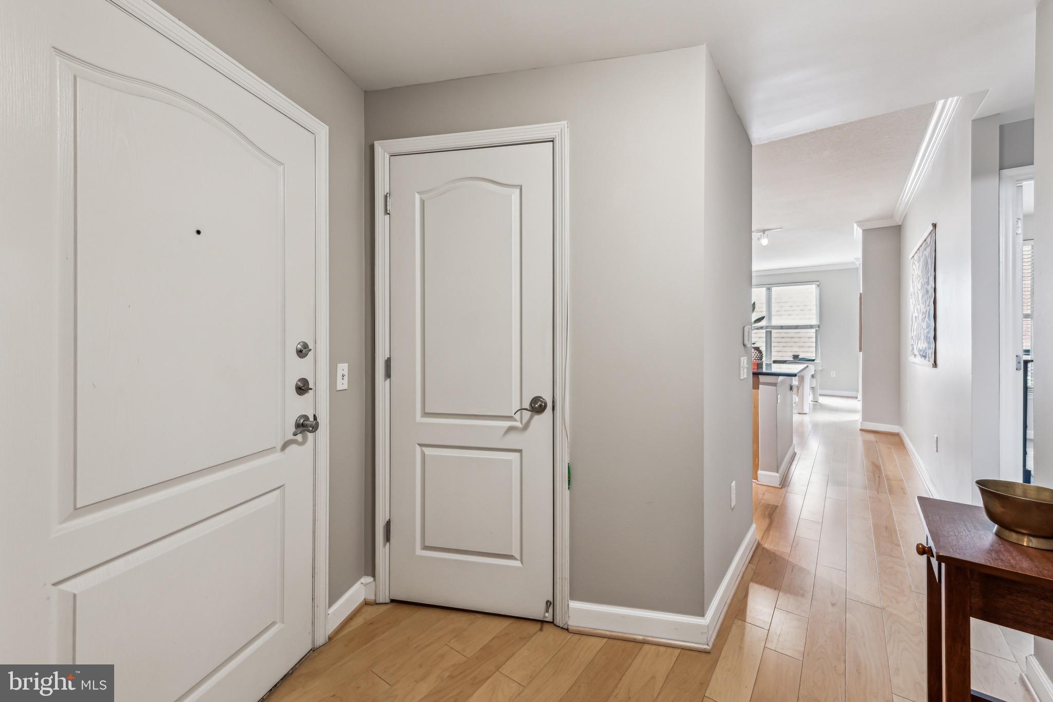 LOGAN CIRCLE - Residential