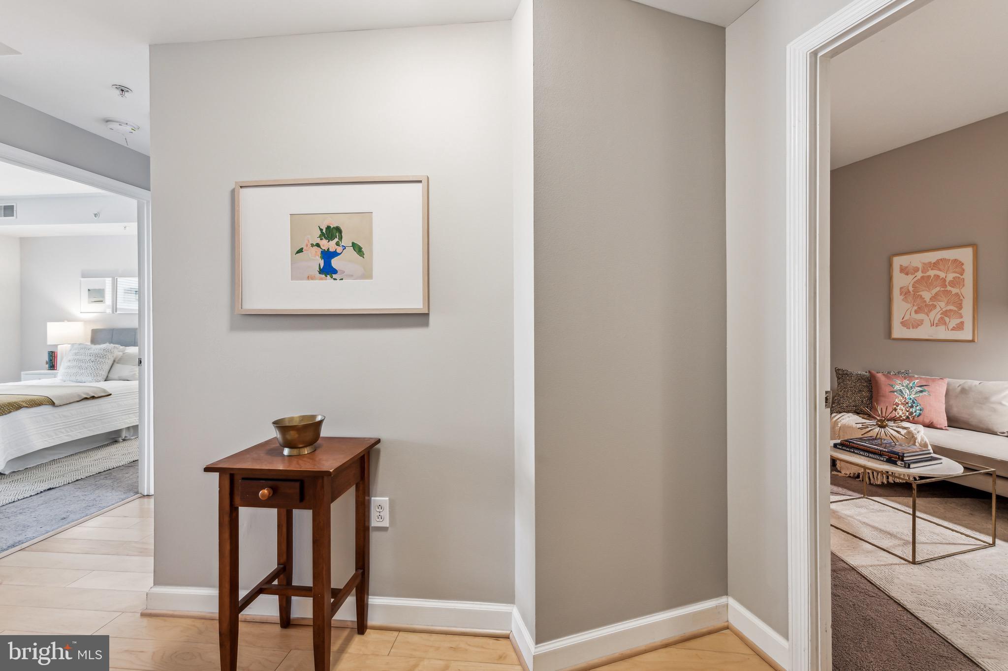 LOGAN CIRCLE - Residential