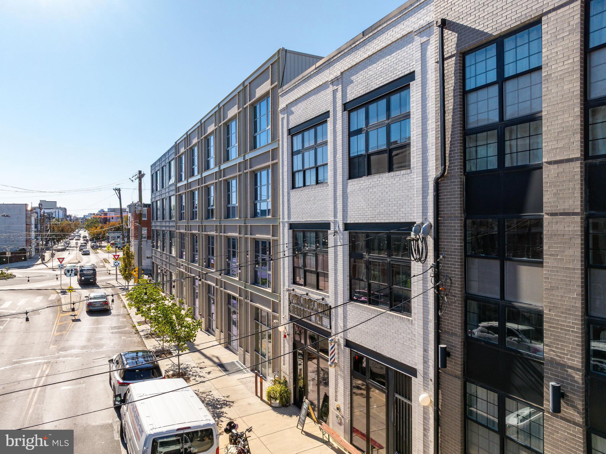 FISHTOWN - Commercial Sale