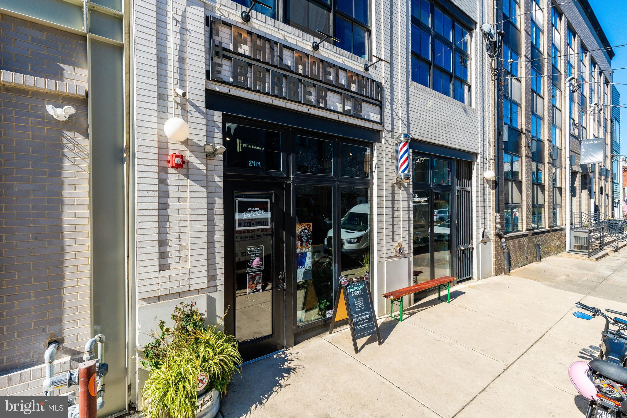 FISHTOWN - Commercial Sale