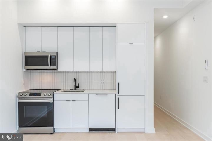 FISHTOWN - Commercial Sale