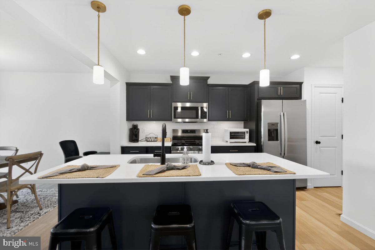 LOGAN GREENE - Residential