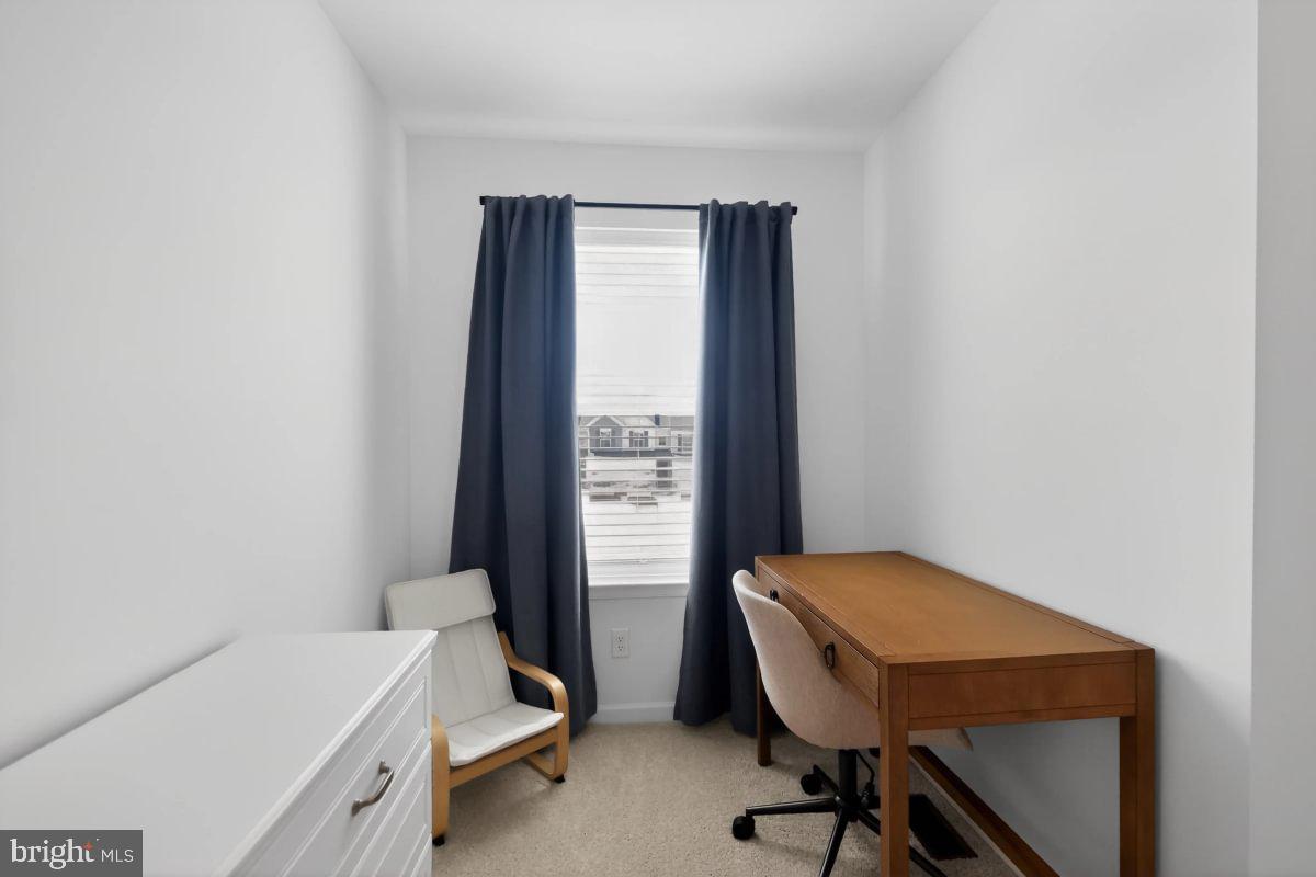 LOGAN GREENE - Residential