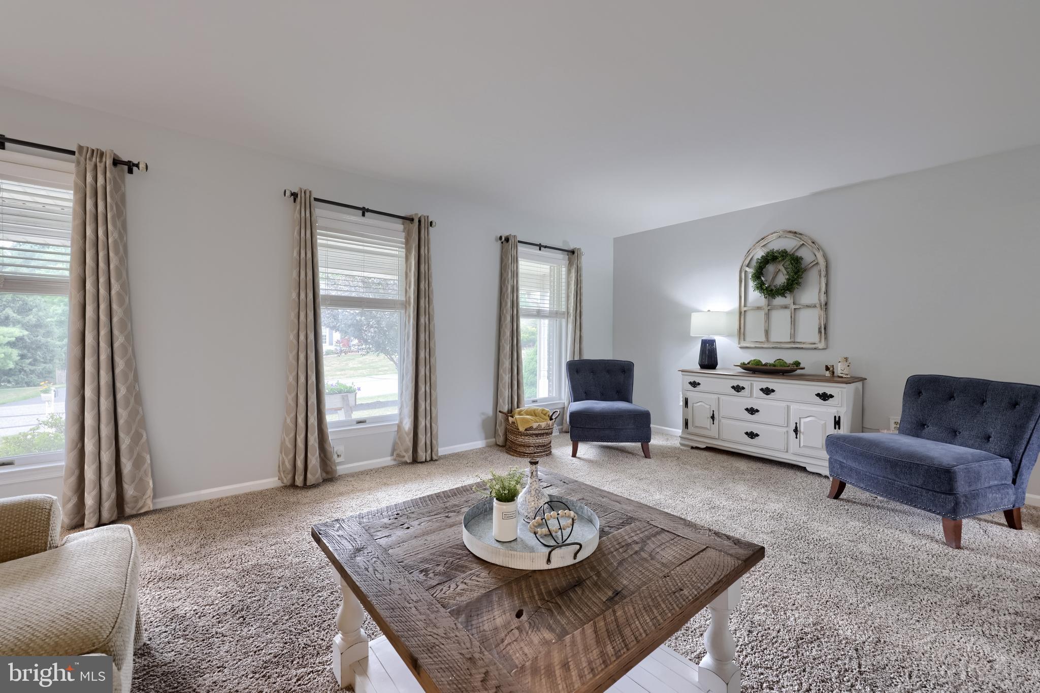 REGENTS HILL - Residential