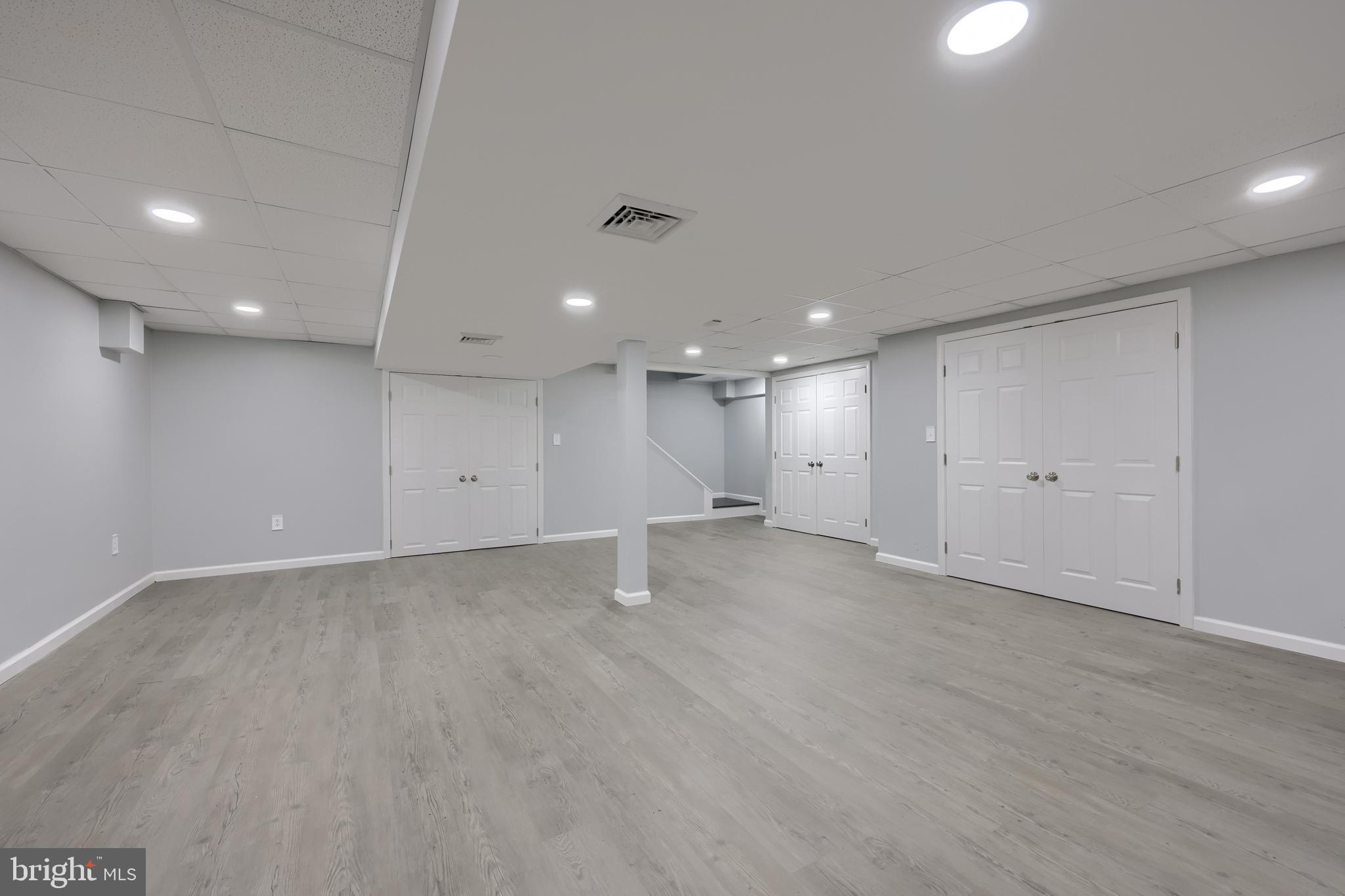 REGENTS HILL - Residential