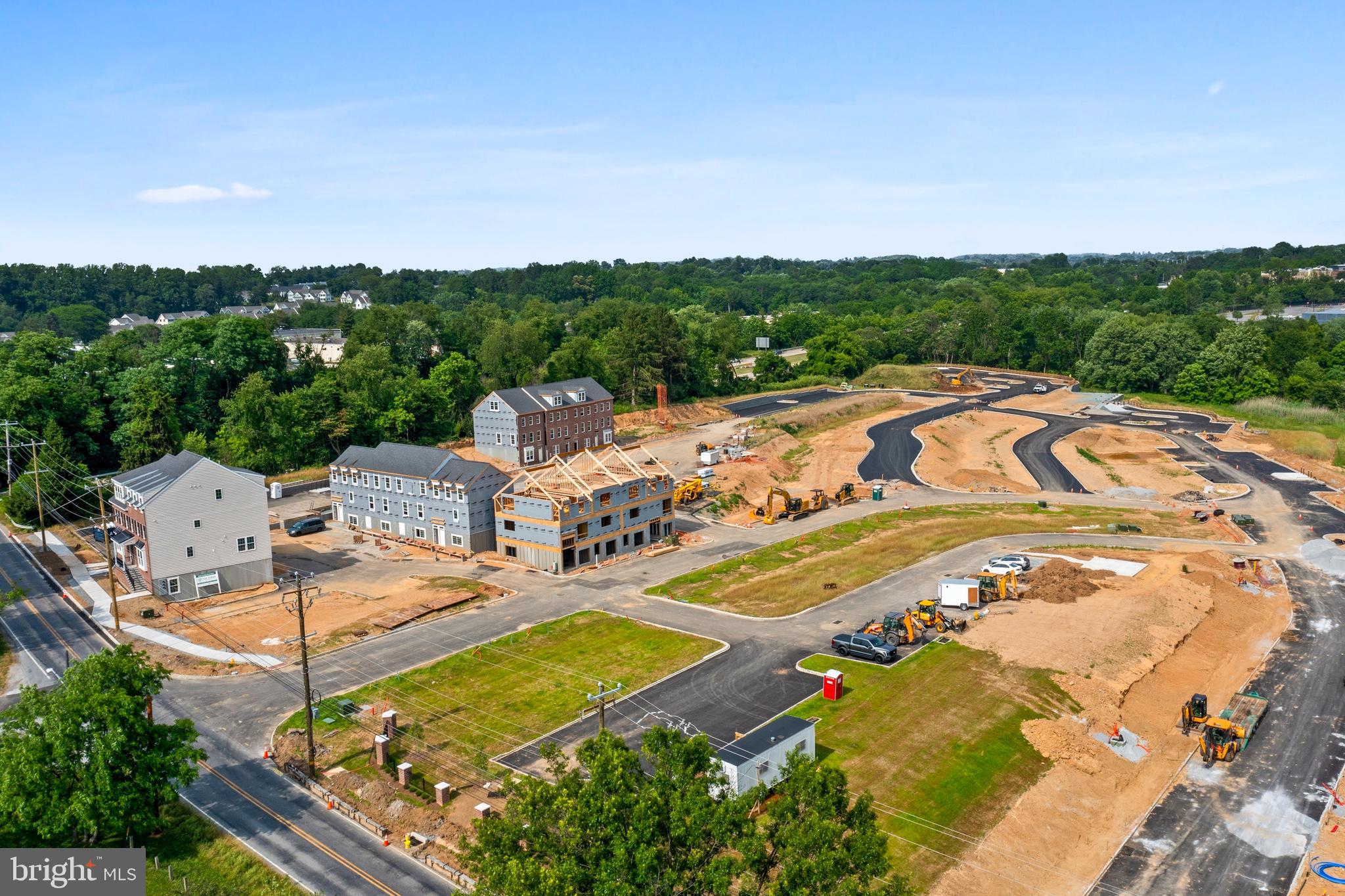 THE PARKS AT NORTH WALNUT - Residential