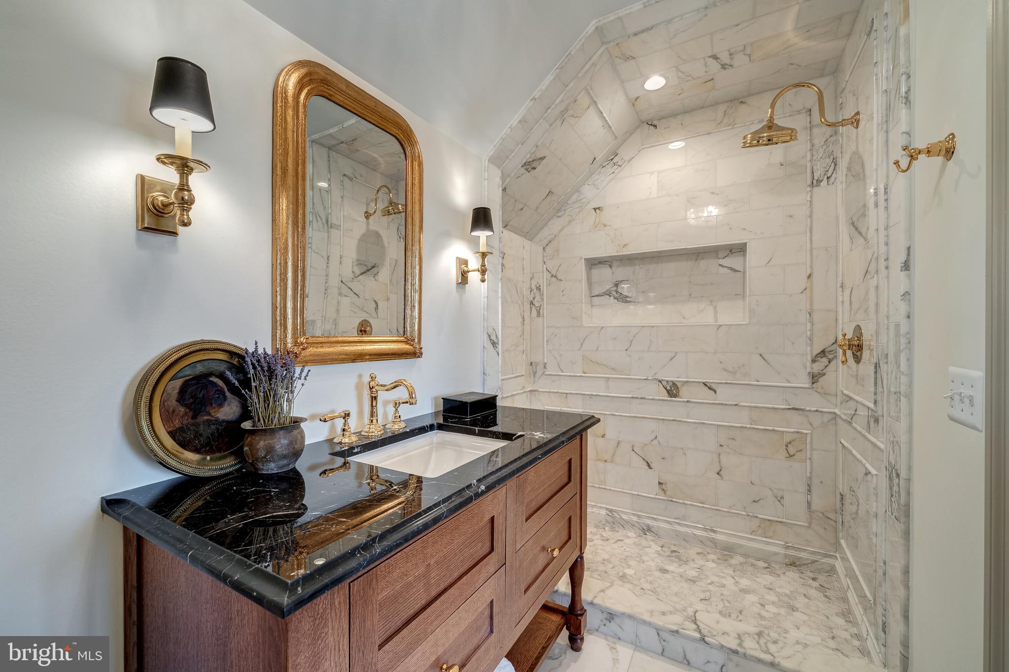 CHUDLEIGH FARM - Residential